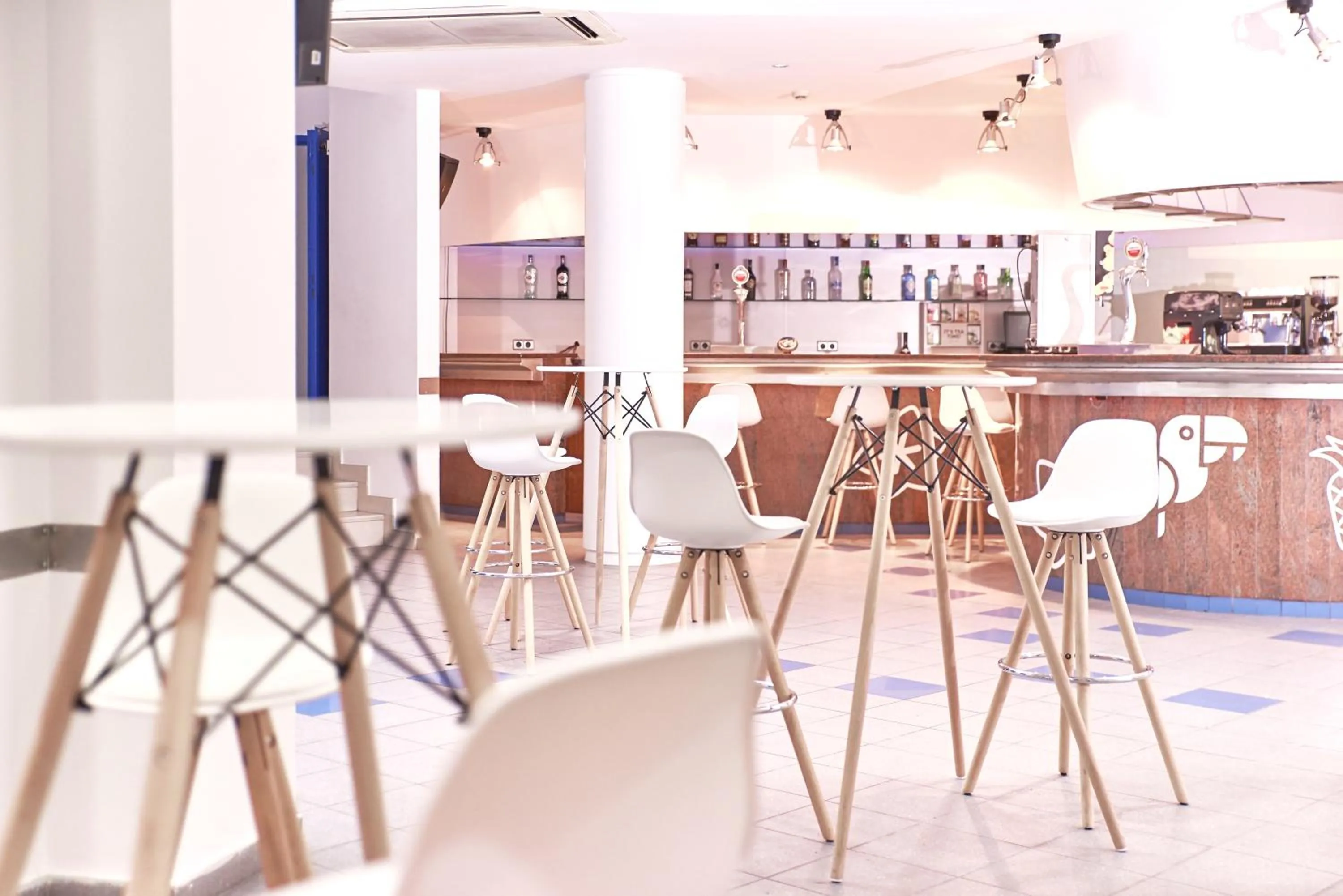 Lounge or bar in Hotel Caribe