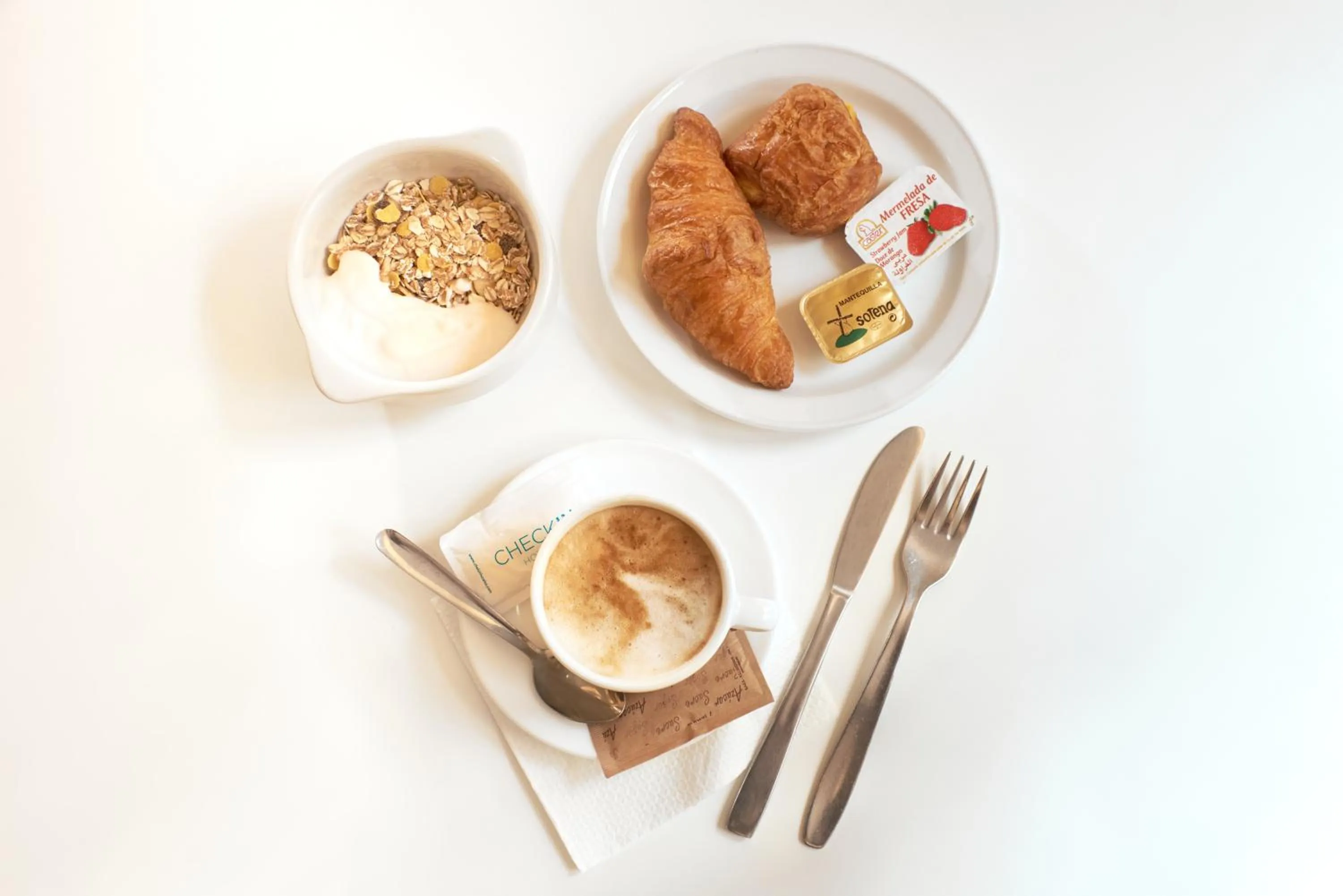 Buffet breakfast in Hotel Caribe