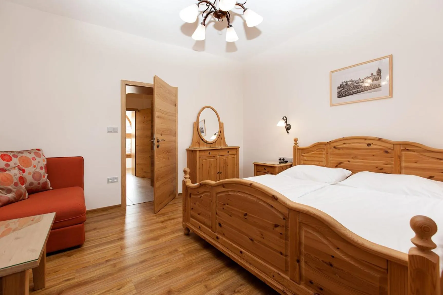 Deluxe Double Room with Shower in Penzion Onyx