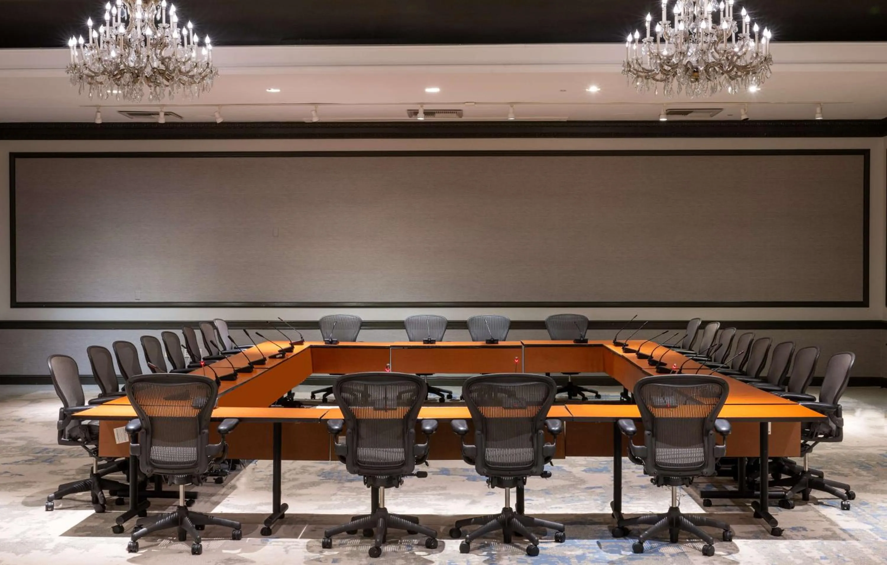 Meeting/conference room in The Bethesdan Hotel, Tapestry Collection by Hilton