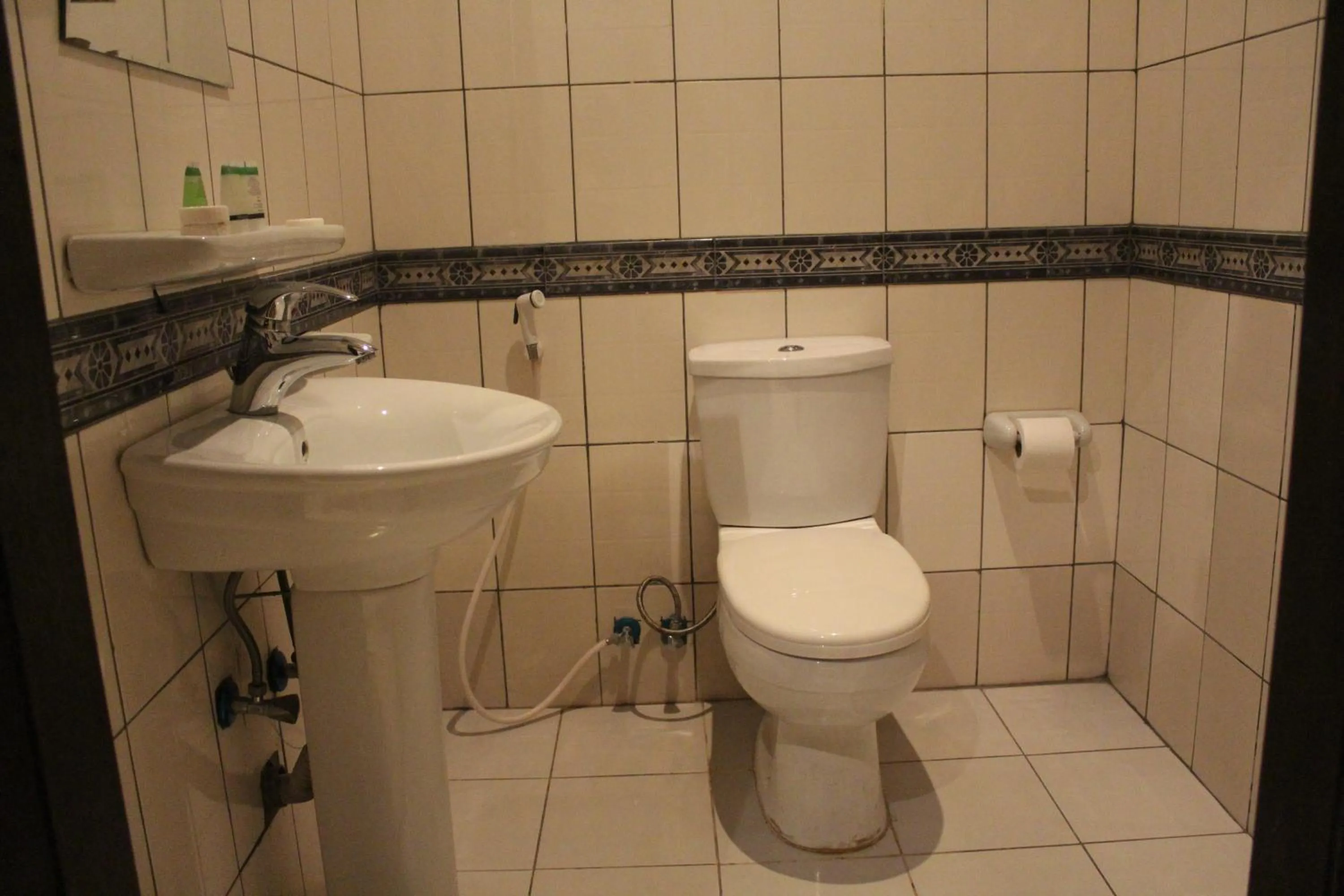 Bathroom in Terrace Furnished Apartments- Salmiya