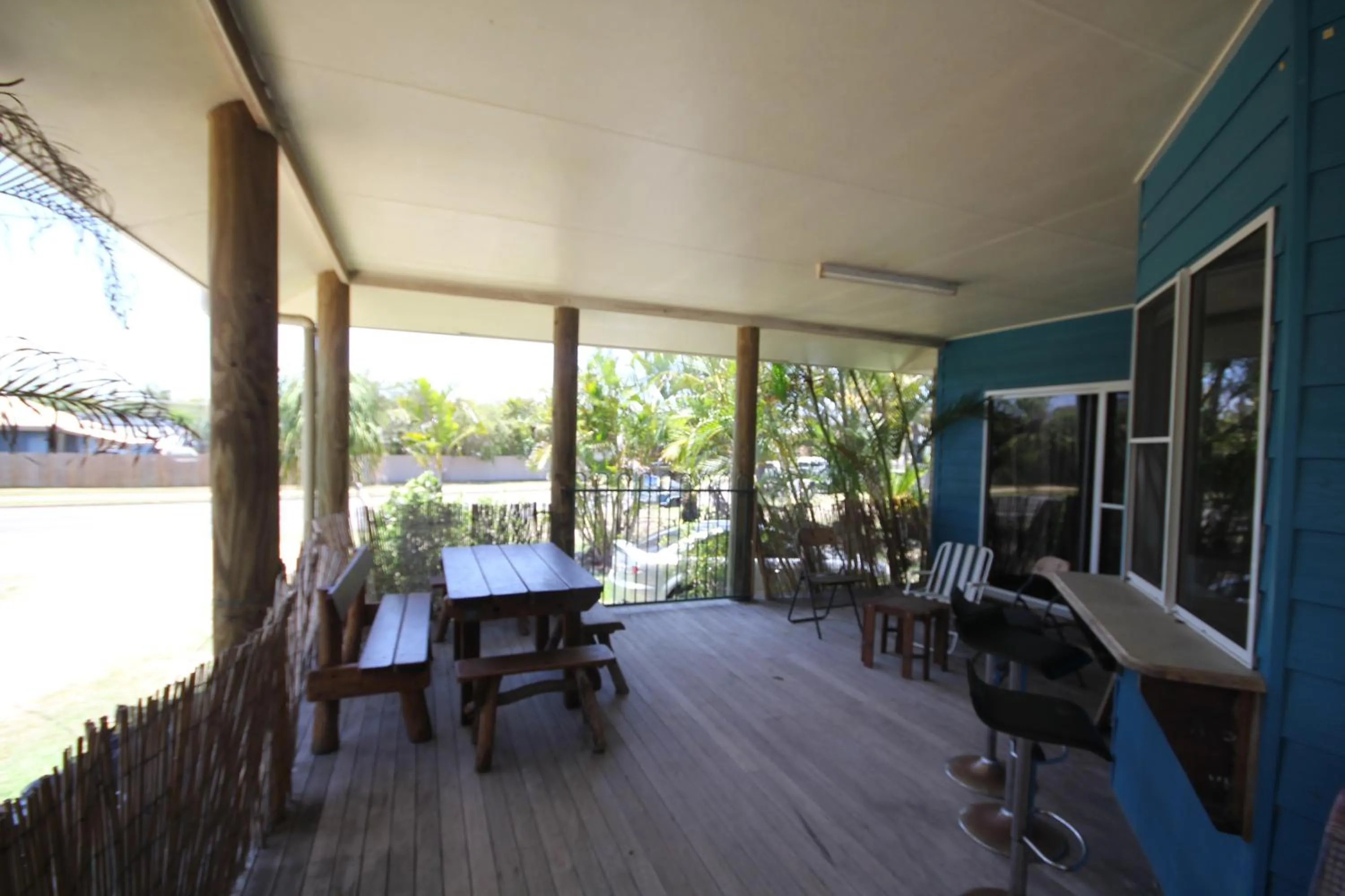 Patio in CASTAWAY BEACH HOUSE- NO Parties - NO Pets
