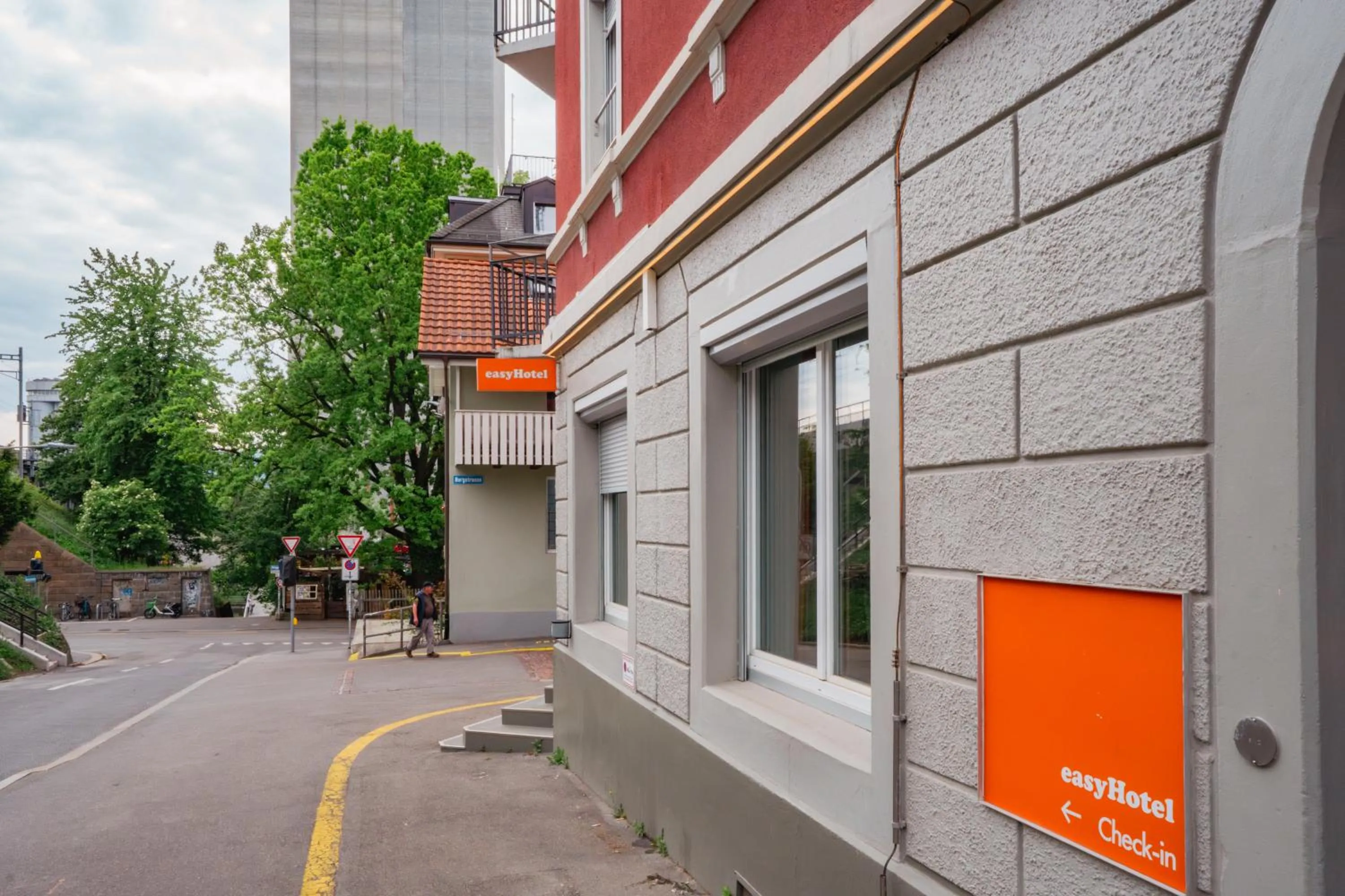 easyHotel Zürich City West