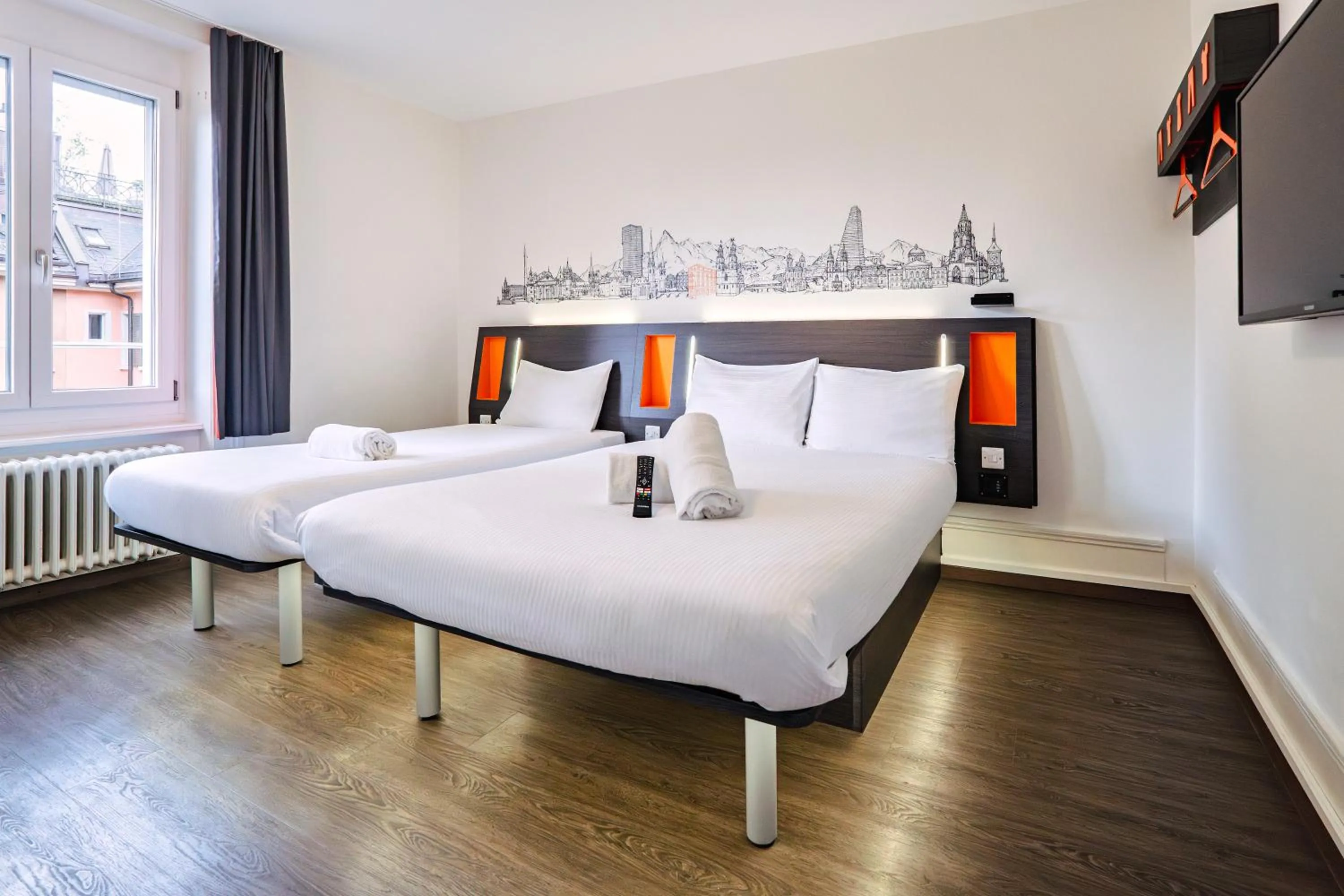 Bed in easyHotel Zürich City West