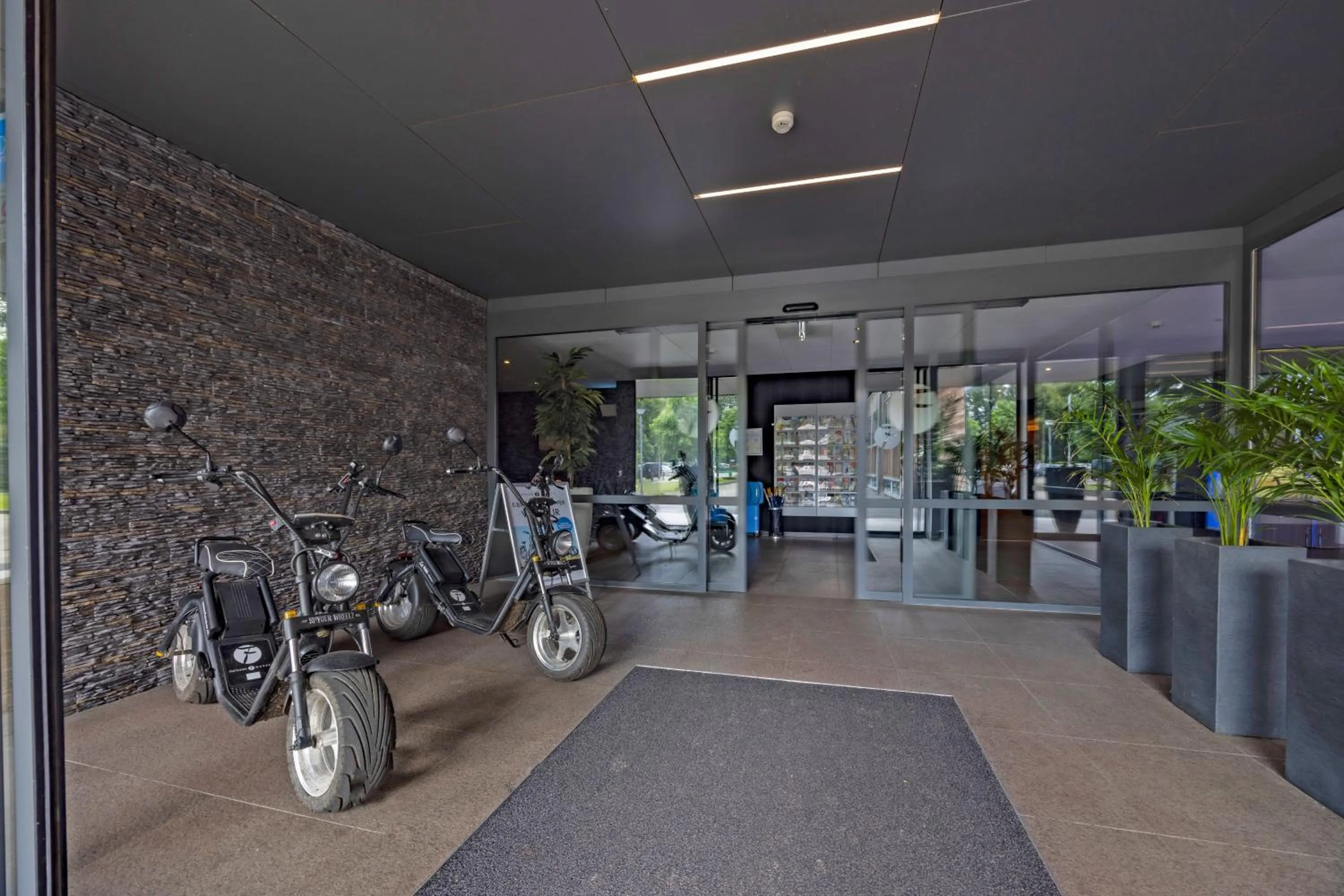 Facade/entrance in Fletcher Hotel-Restaurant Teugel Uden-Veghel