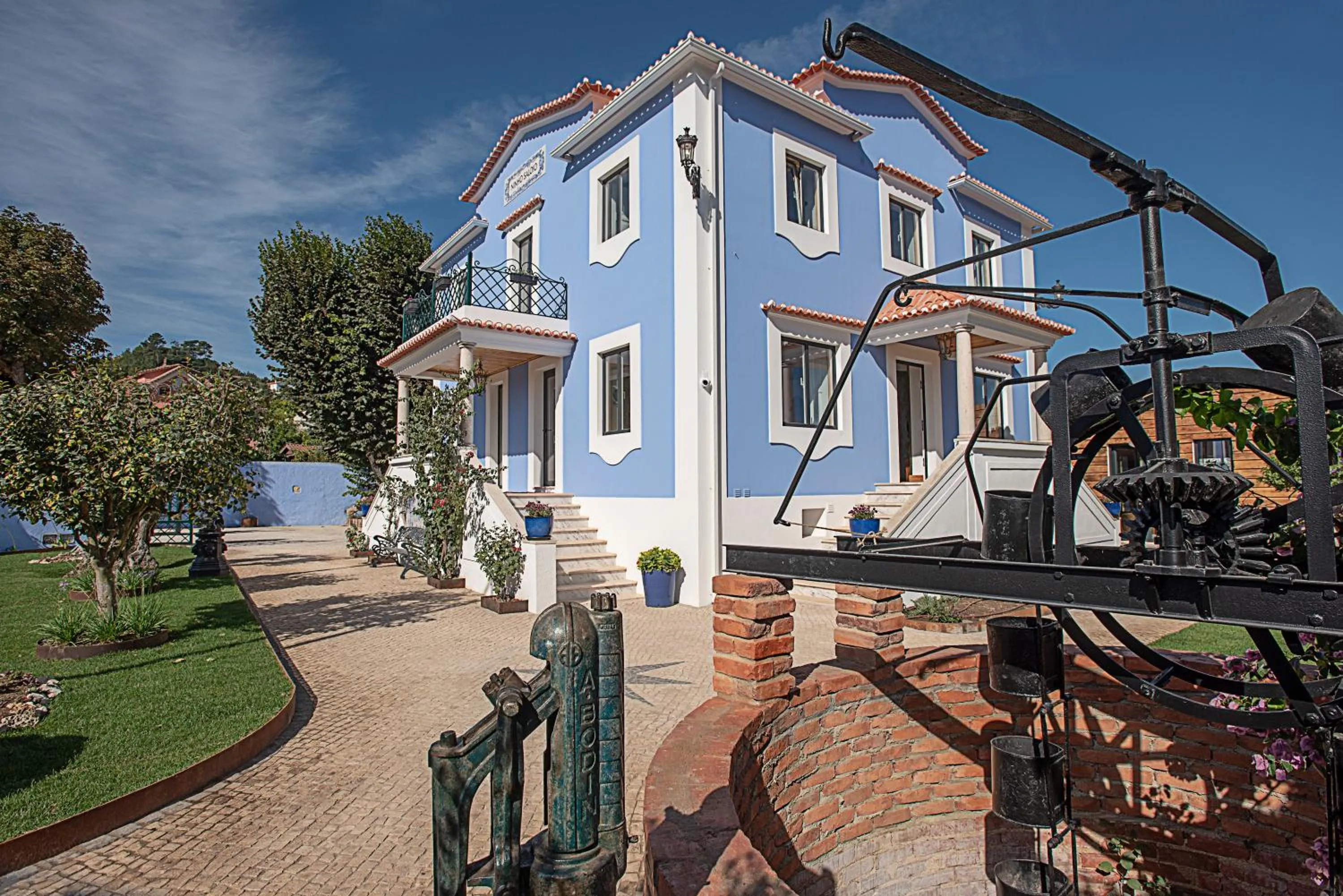 Property building in NINHO SALOIO