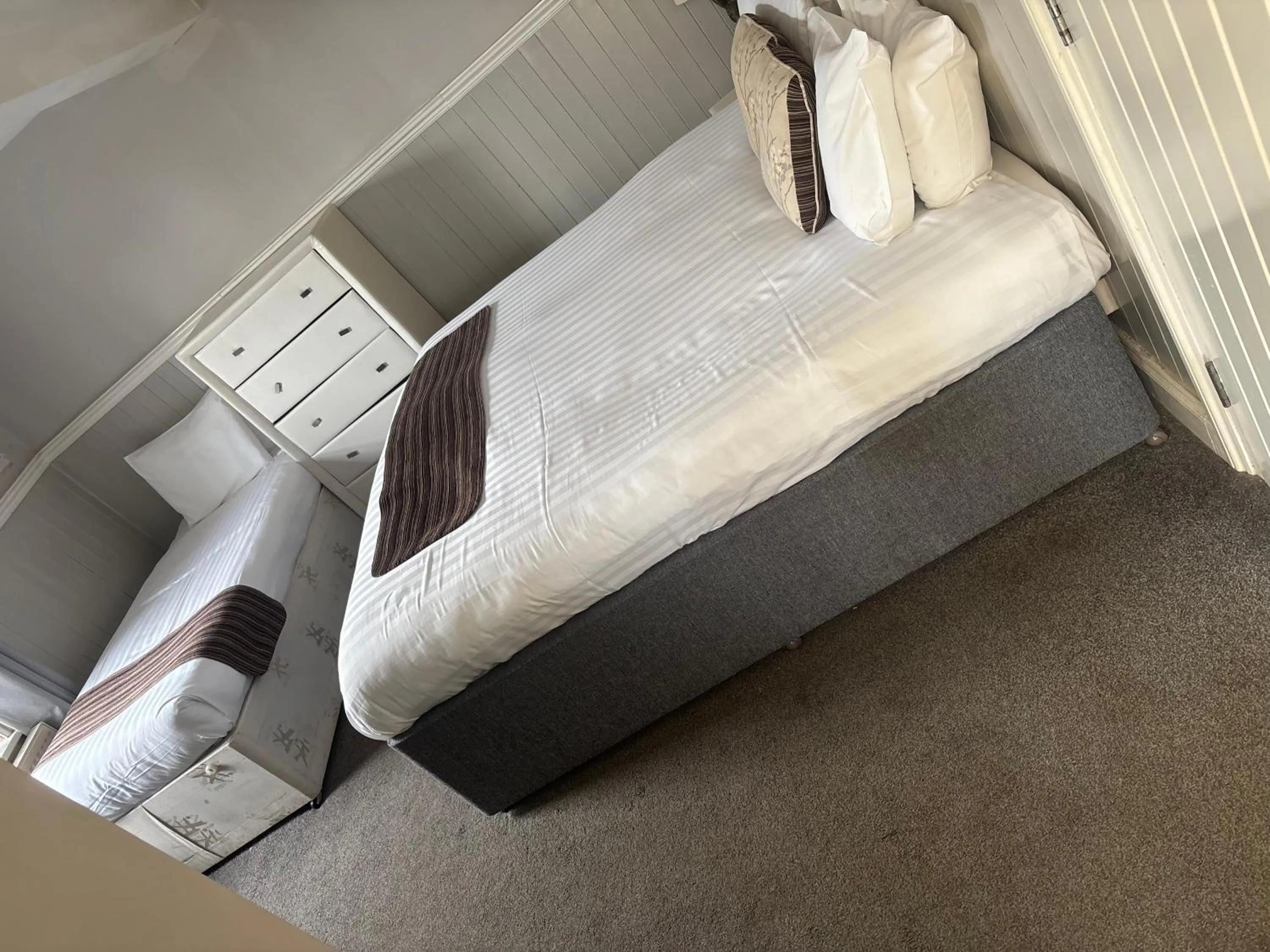 Bed in The Anchor Inn