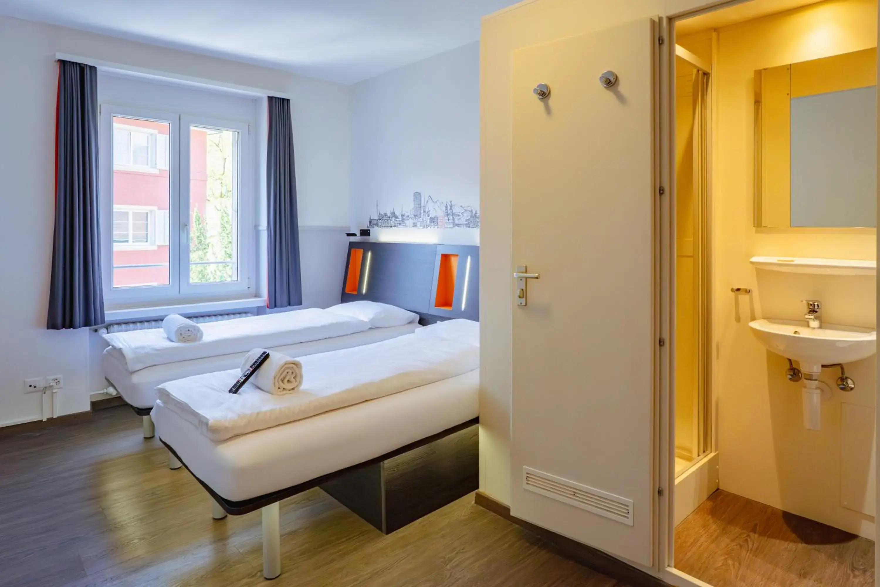 Twin Room in easyHotel Zürich City Limmatplatz Twin Room in easyHotel Zürich City Limmatplatz