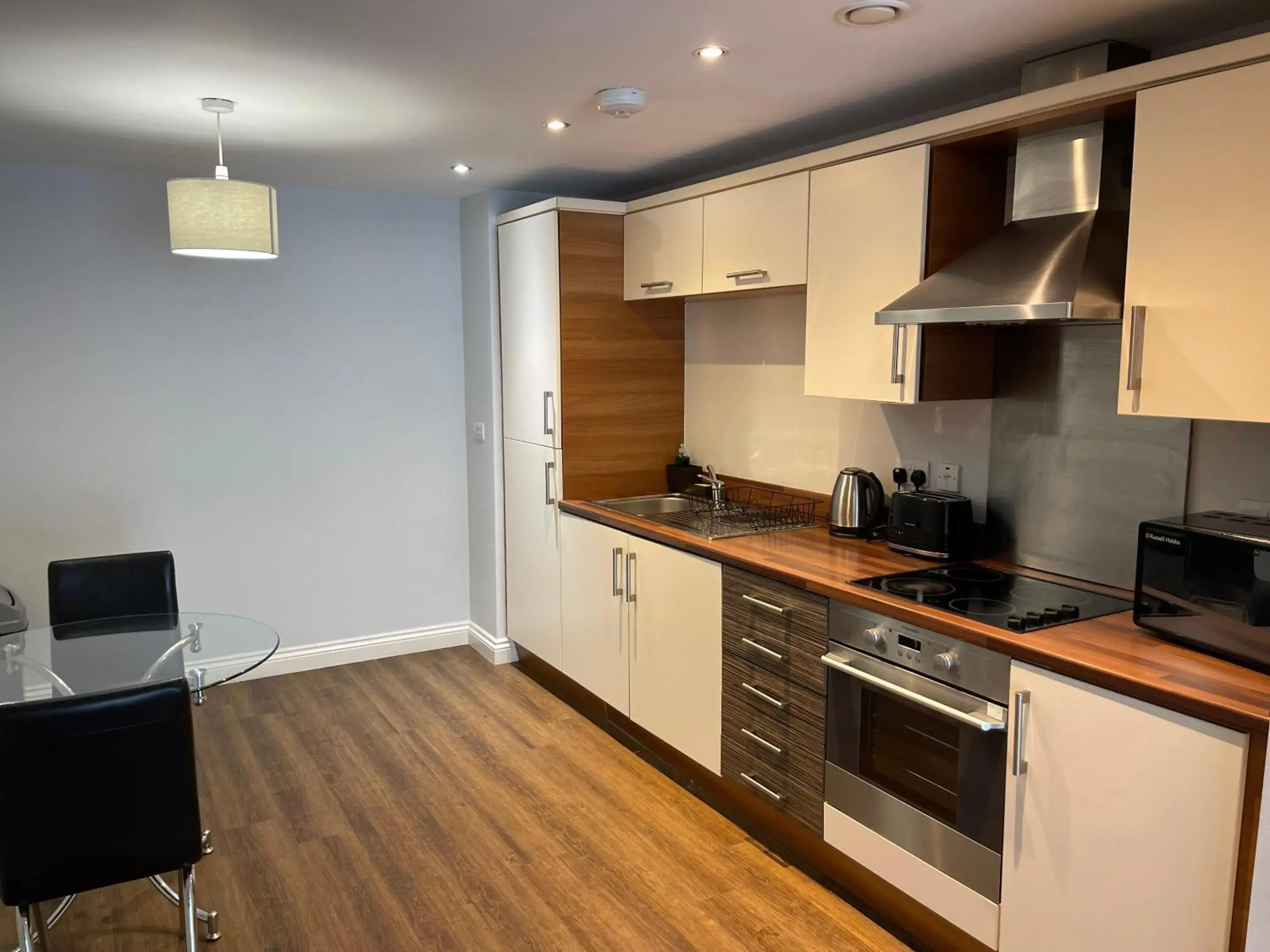 Twin Bed One Bedroom Apartment in Belgrade Plaza Serviced Apartments Twin Bed One Bedroom Apartment in Belgrade Plaza Serviced Apartments