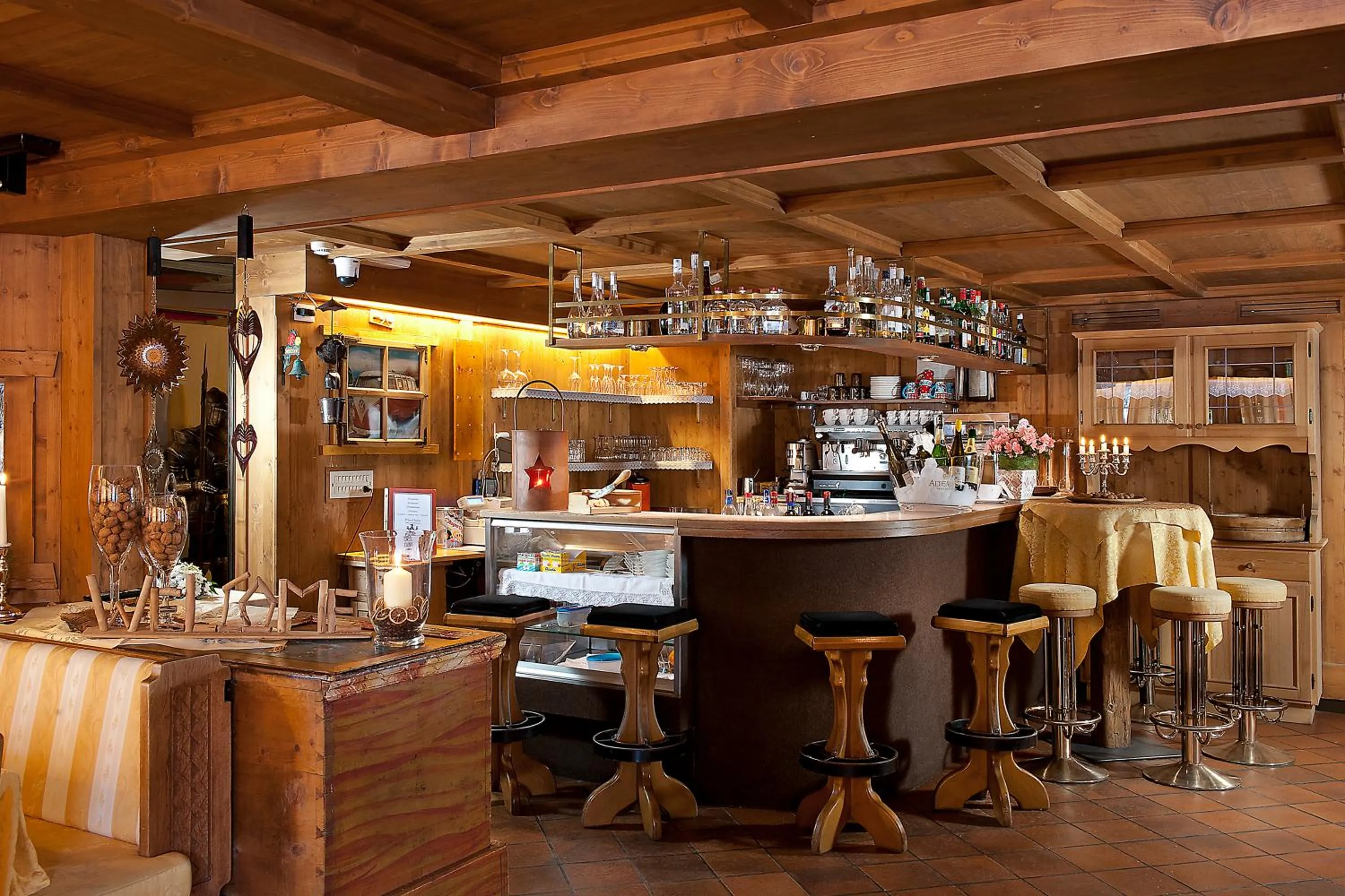 Communal lounge/ TV room in Hotel Italia