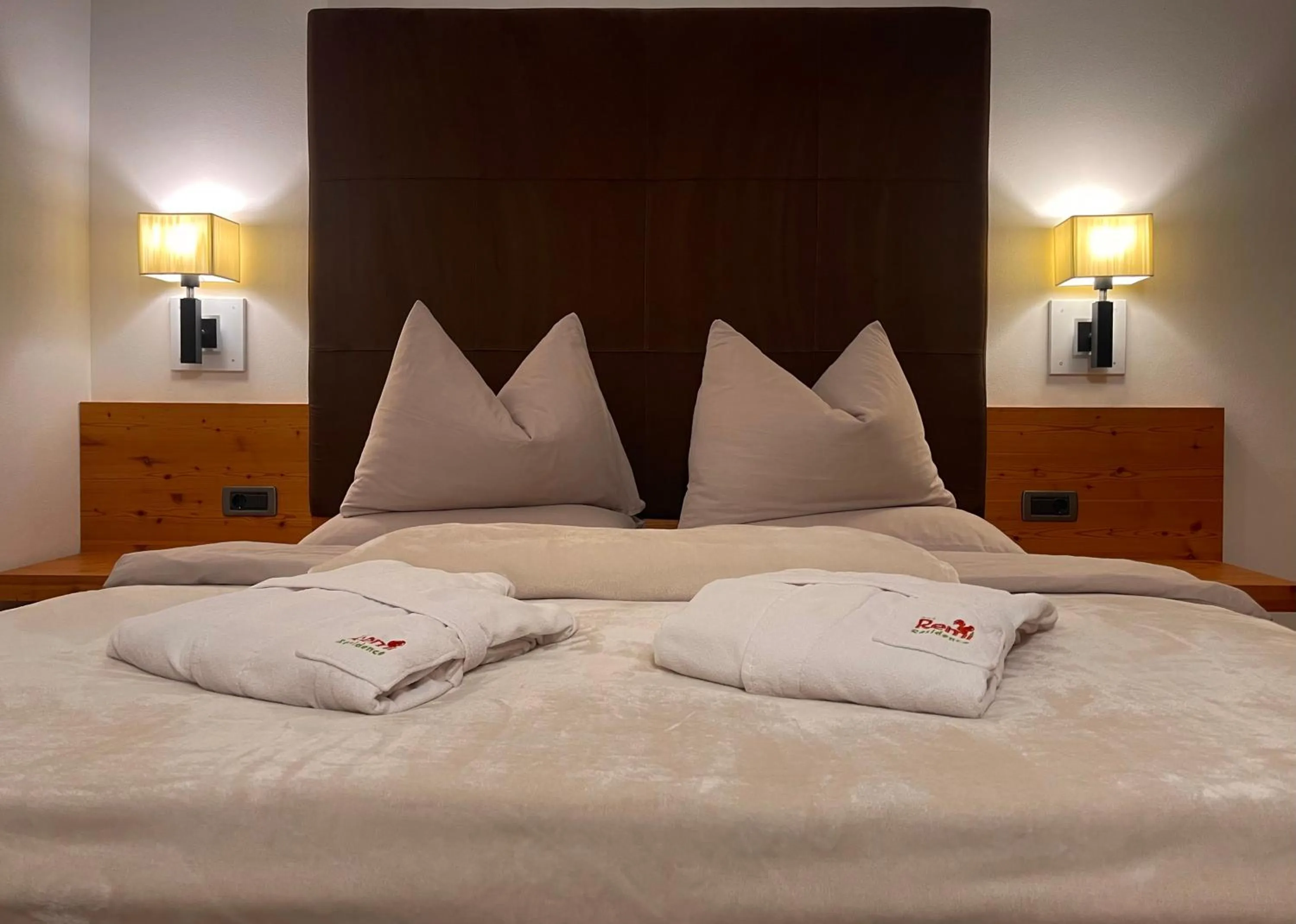 Bedroom, Bed in Residence Remi