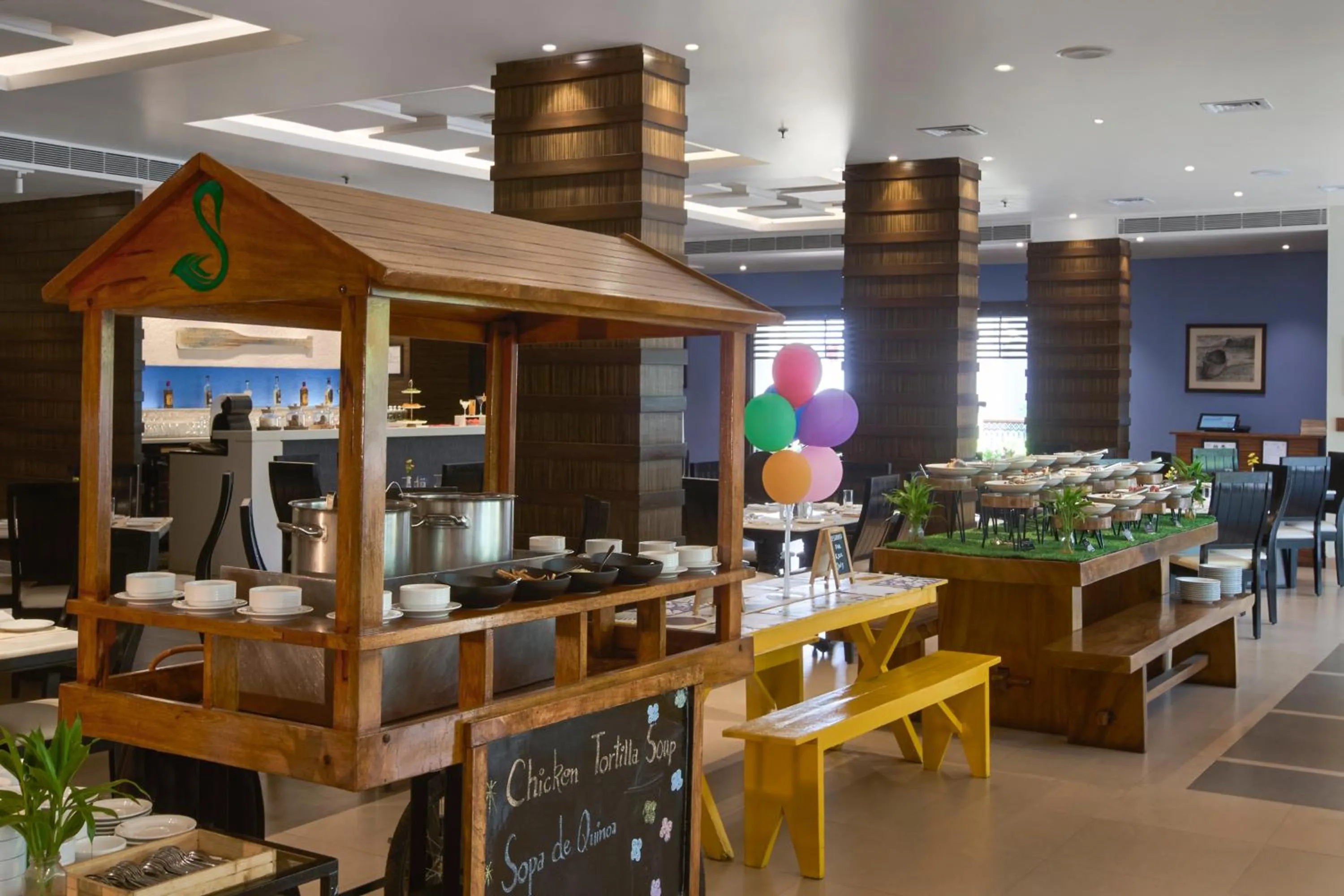 Restaurant/places to eat in Radisson Blu Resort, Goa