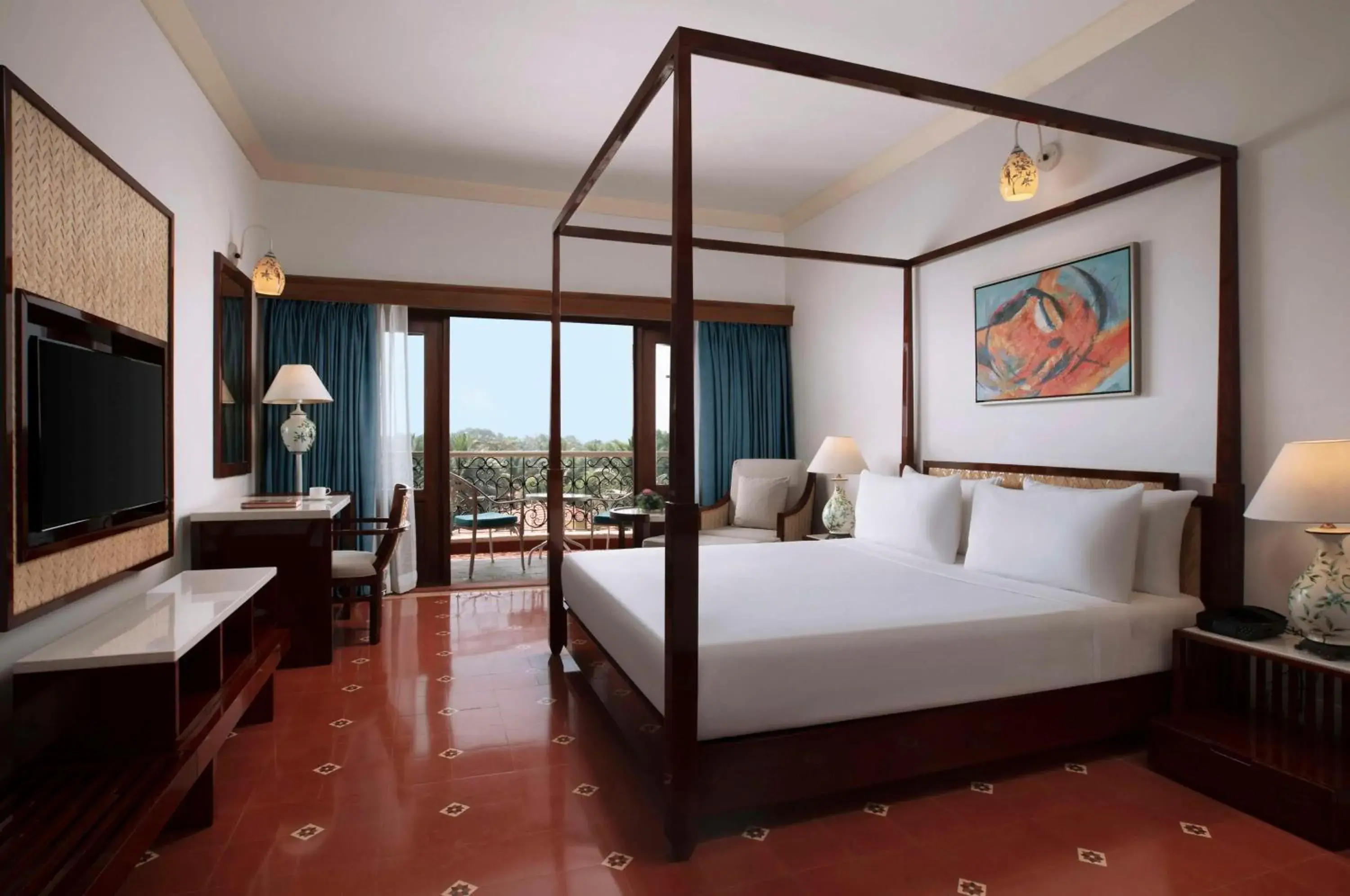 Bedroom, Bed in Radisson Blu Resort, Goa Bedroom, Bed in Radisson Blu Resort, Goa