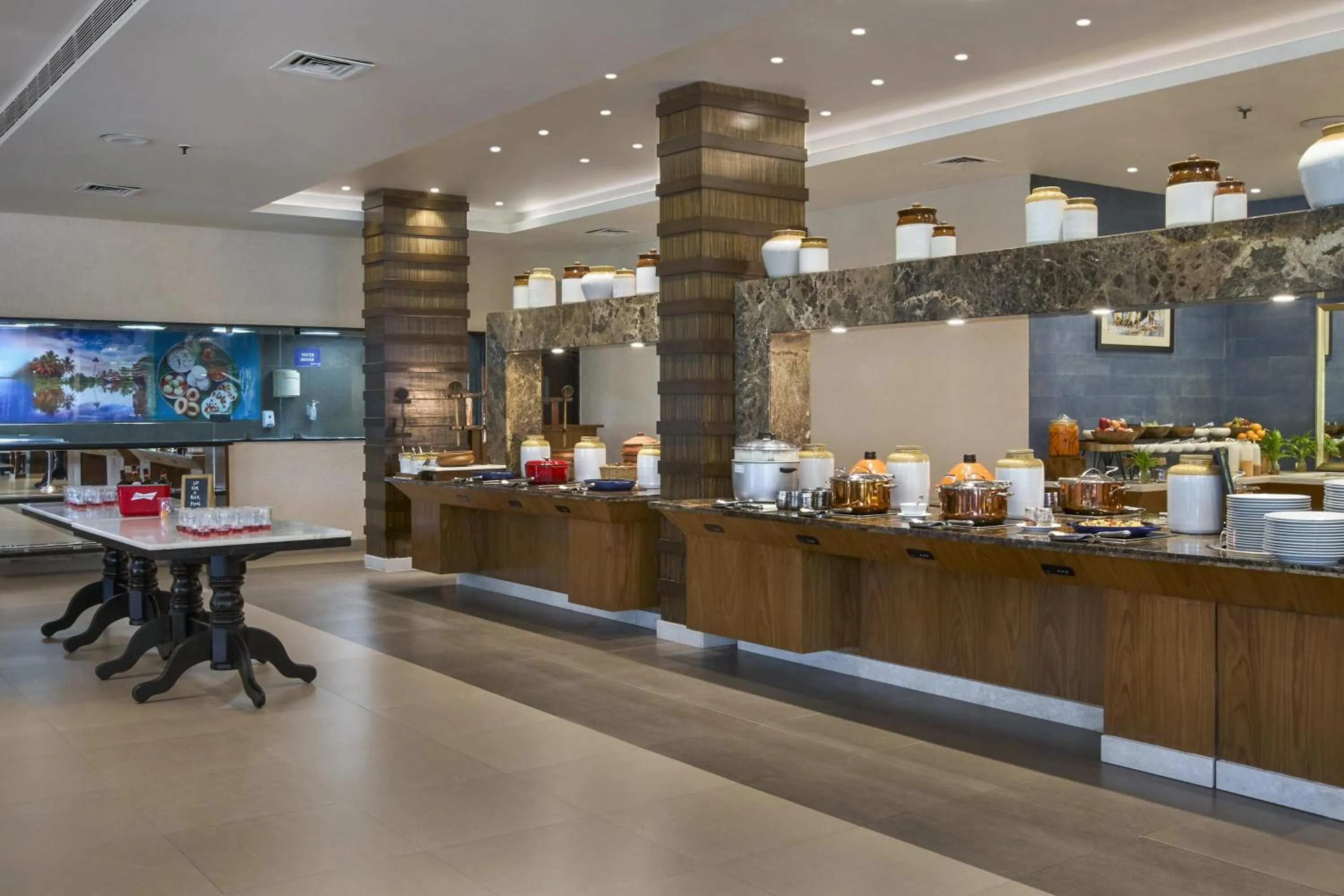 Restaurant/places to eat in Radisson Blu Resort, Goa