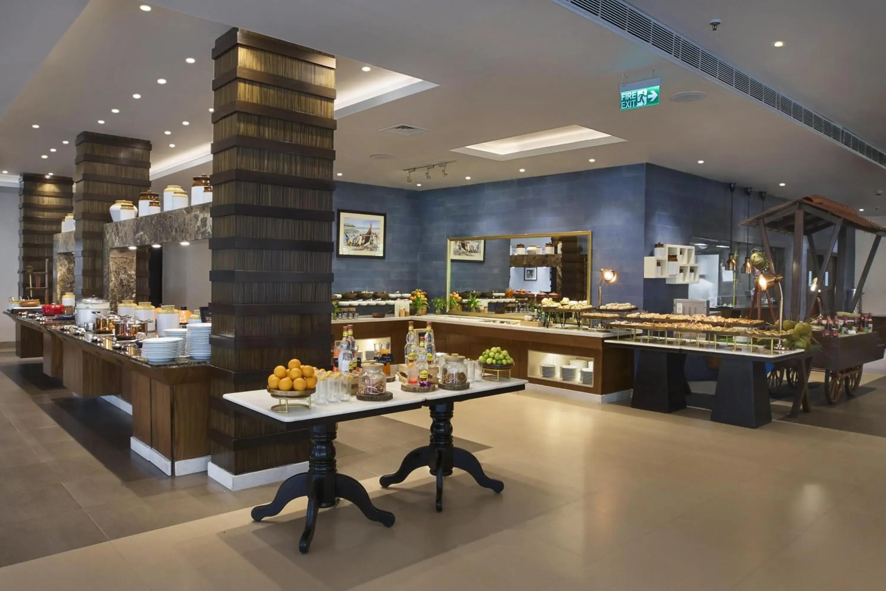 Restaurant/places to eat in Radisson Blu Resort, Goa Restaurant/places to eat in Radisson Blu Resort, Goa