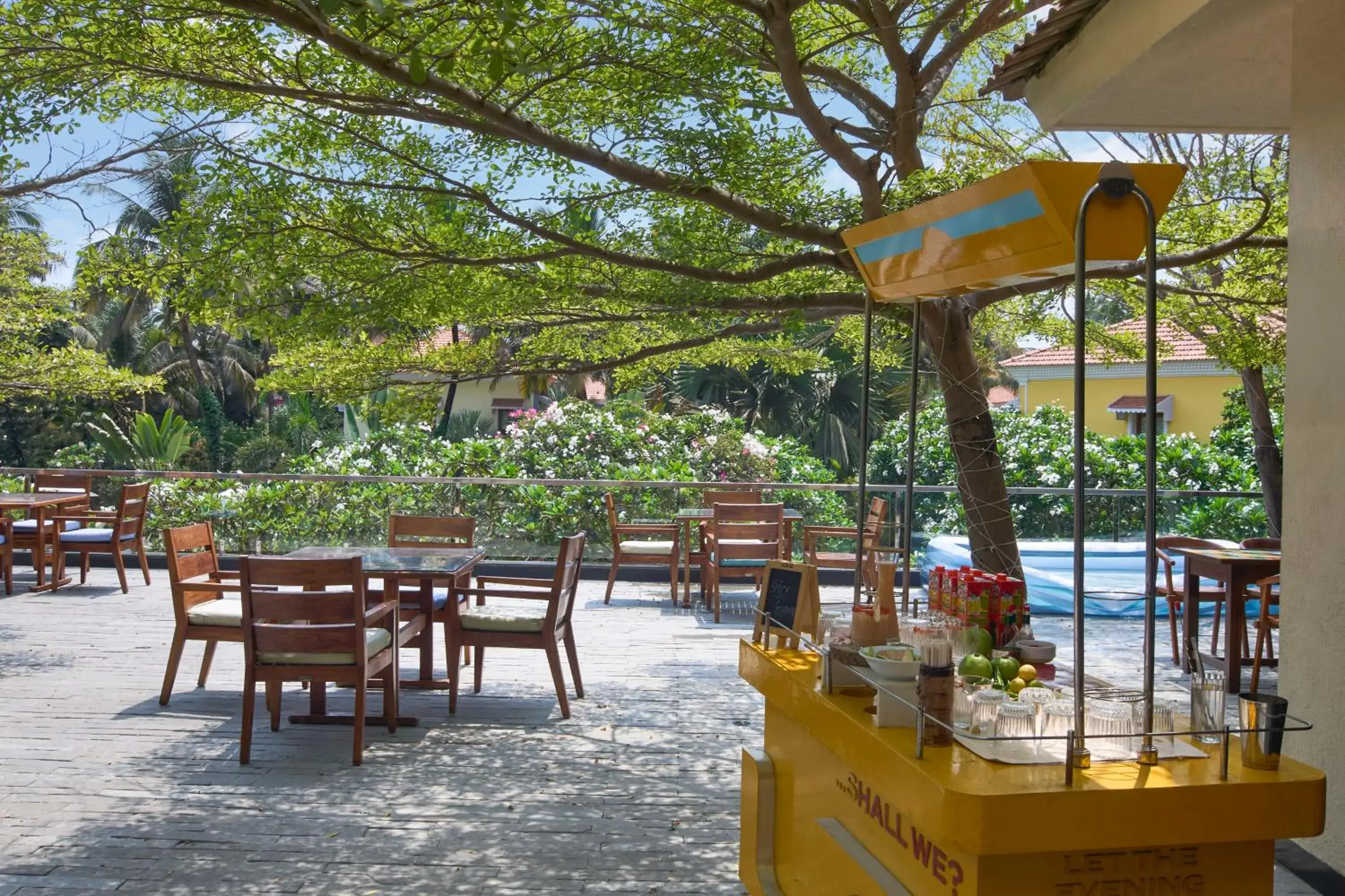 Restaurant/places to eat in Radisson Blu Resort, Goa Restaurant/places to eat in Radisson Blu Resort, Goa