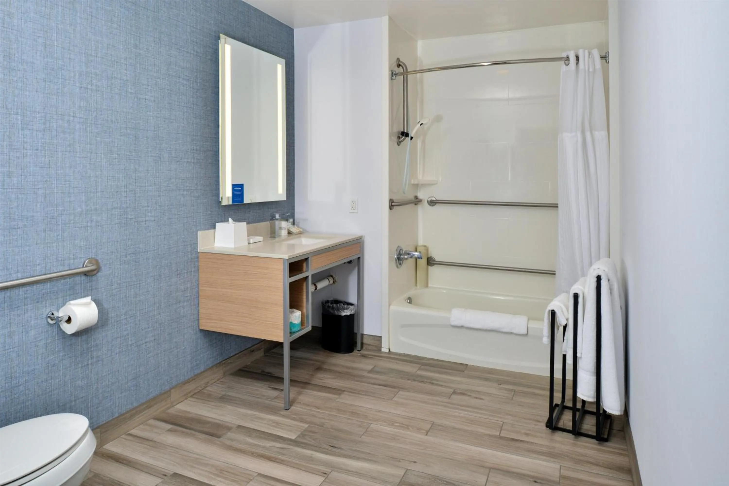 Bathroom in Hilton Garden Inn Napa