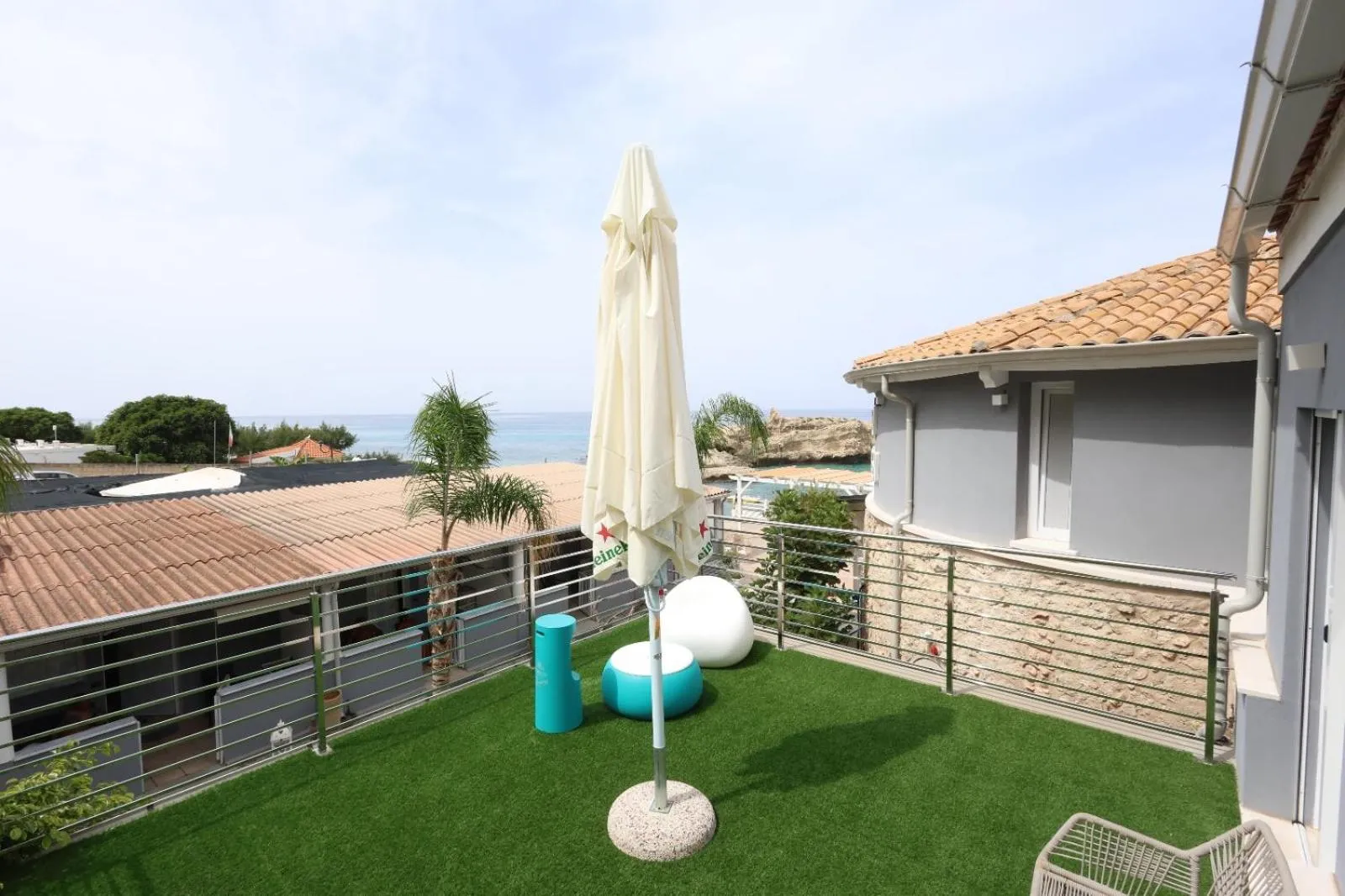 Balcony/Terrace in Oldwell Hotel