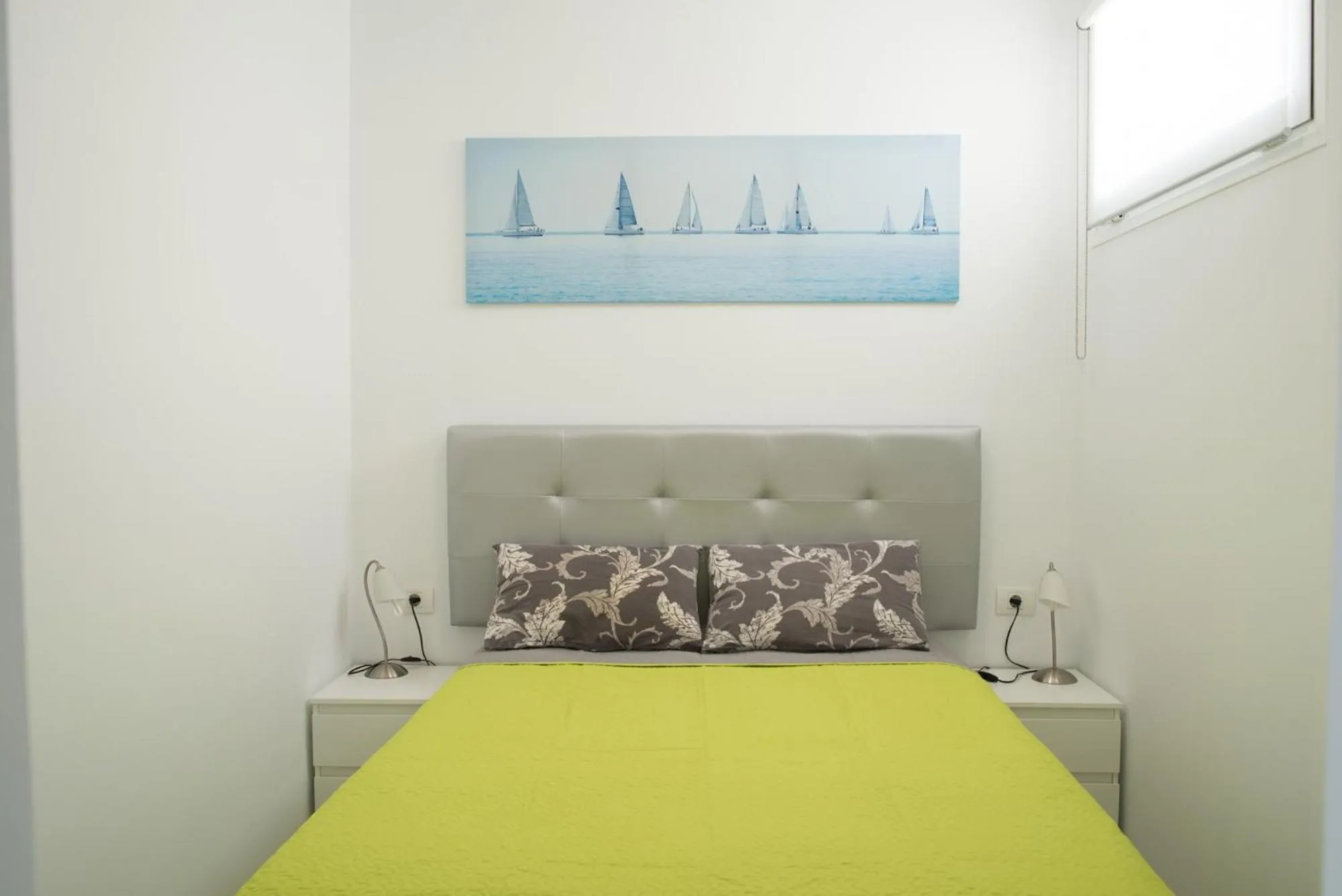 Bedroom, Bed in Island Village