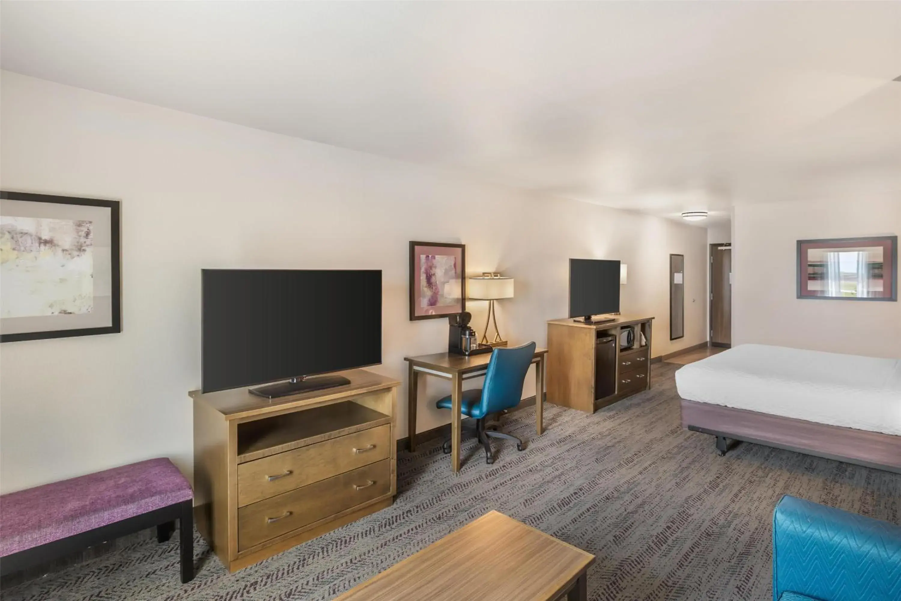 Photo of the whole room, Bed in Best Western Plus Rapid City Rushmore Photo of the whole room, Bed in Best Western Plus Rapid City Rushmore