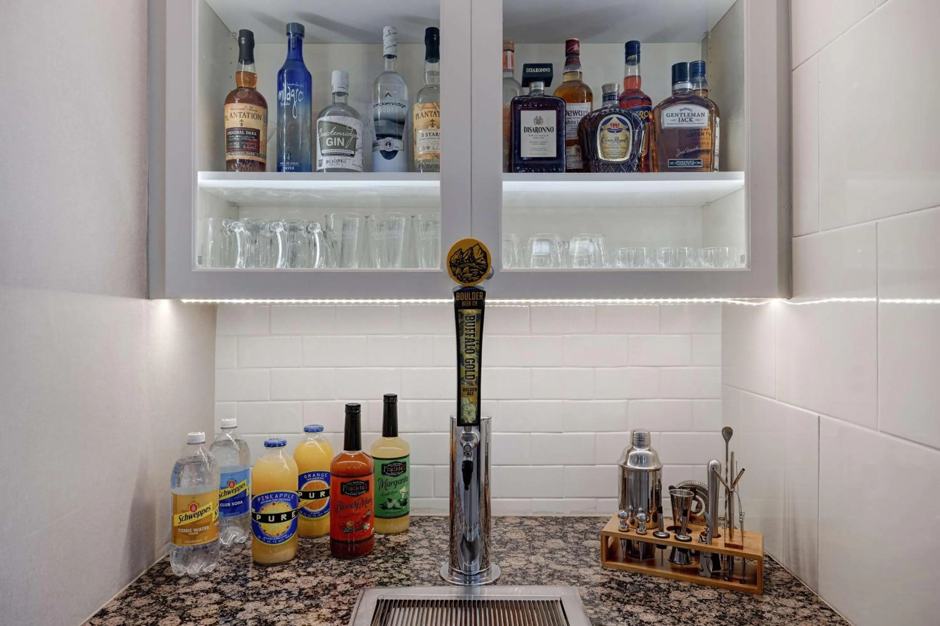 Breakfast in Homewood Suites by Hilton Boulder