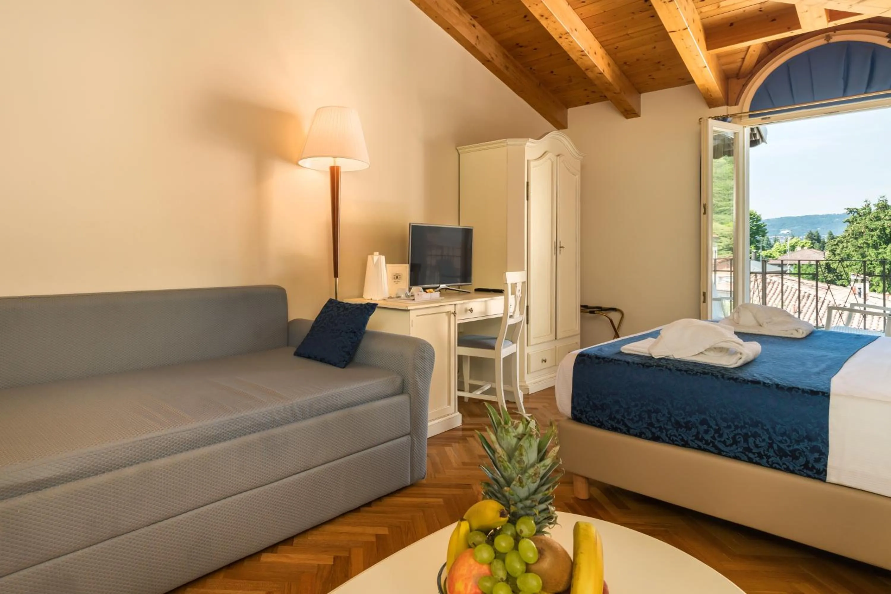 Living room, Bed in Hotel Galeazzi