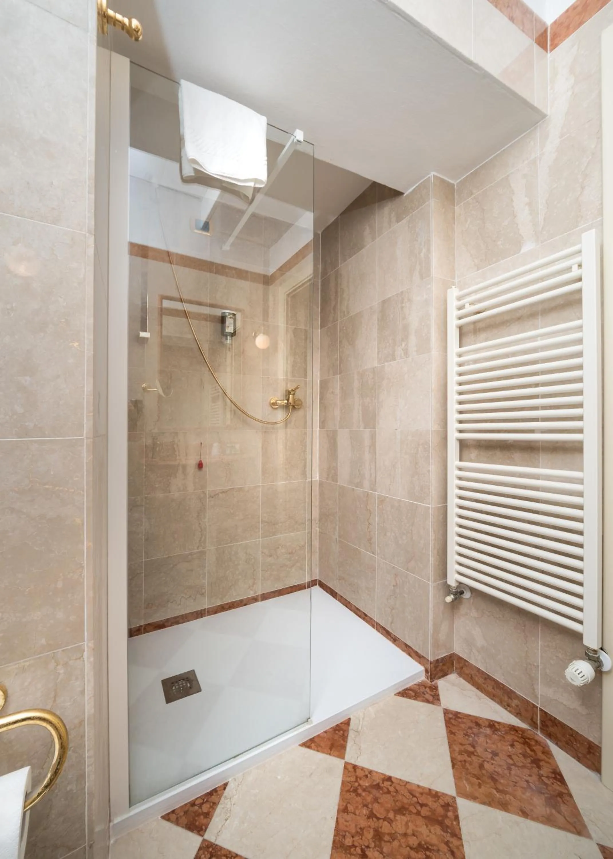 Bathroom in Hotel Galeazzi