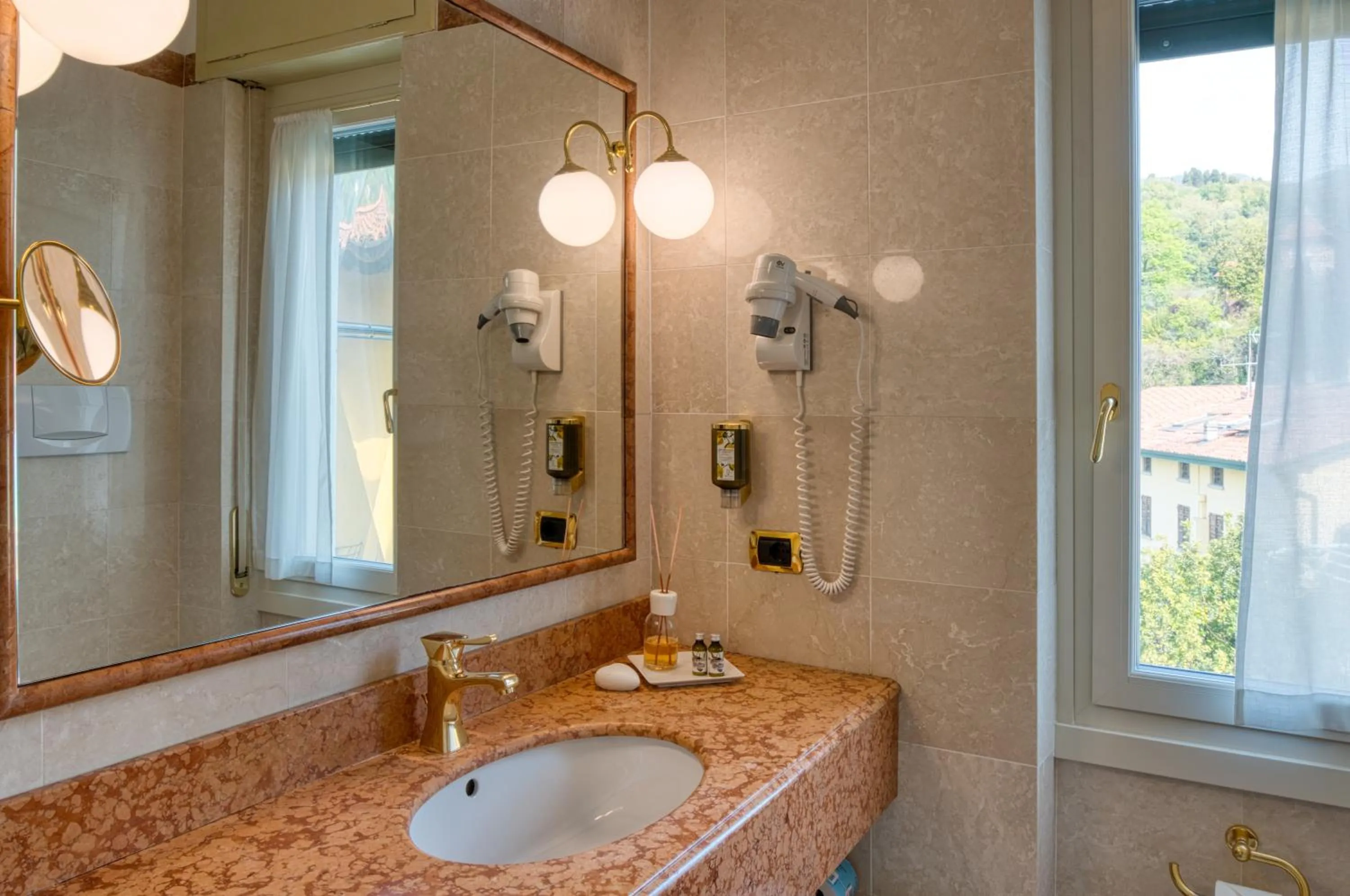 Bathroom in Hotel Galeazzi