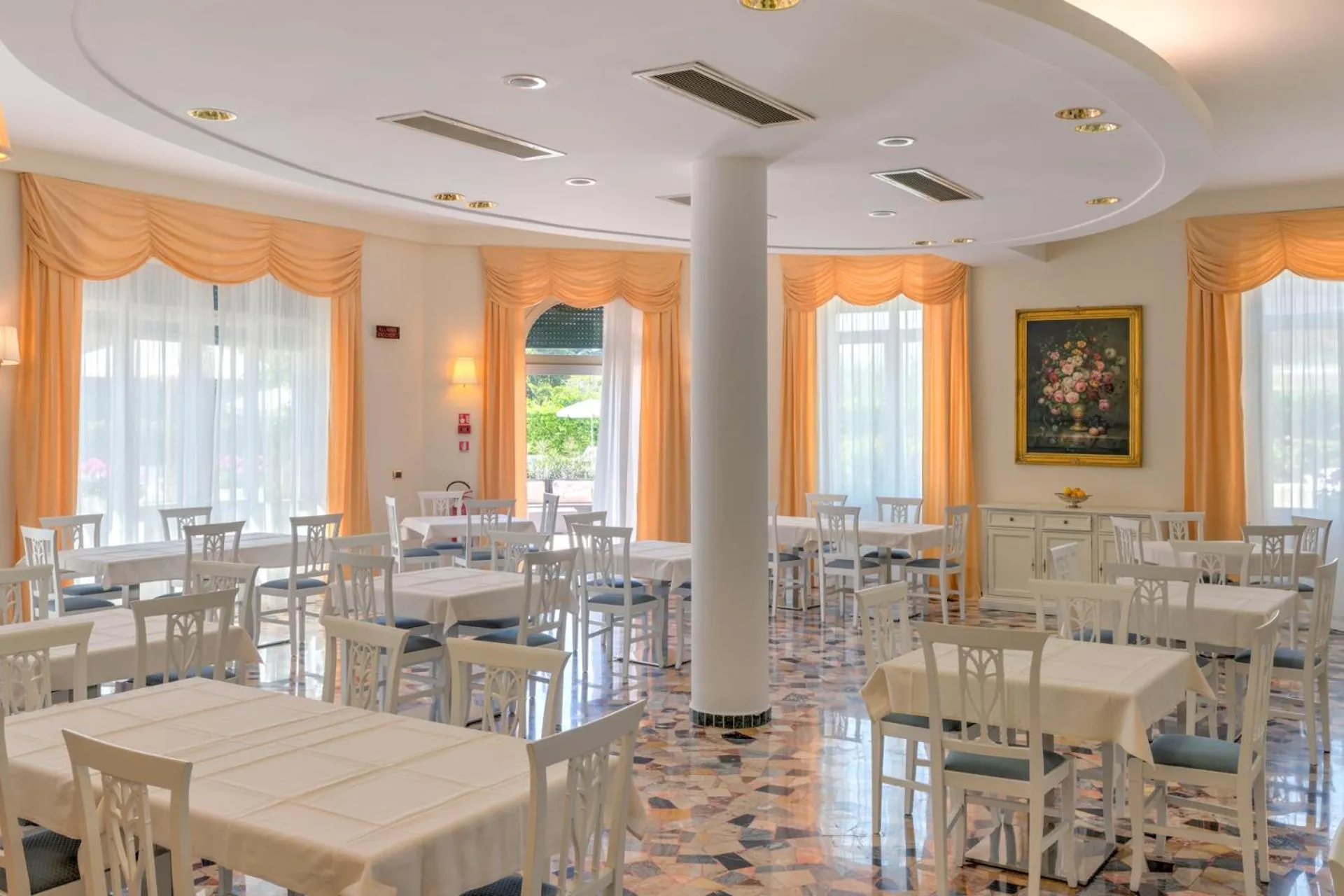 Breakfast in Hotel Galeazzi
