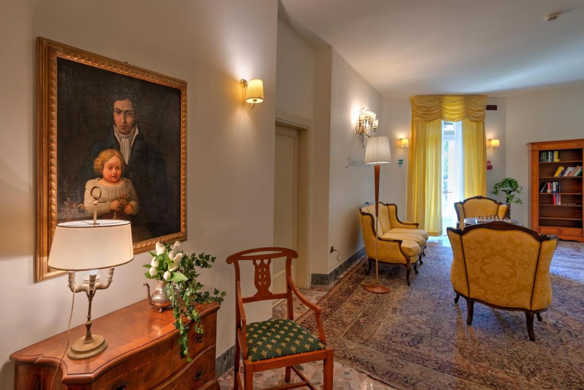 Communal lounge/ TV room in Hotel Galeazzi