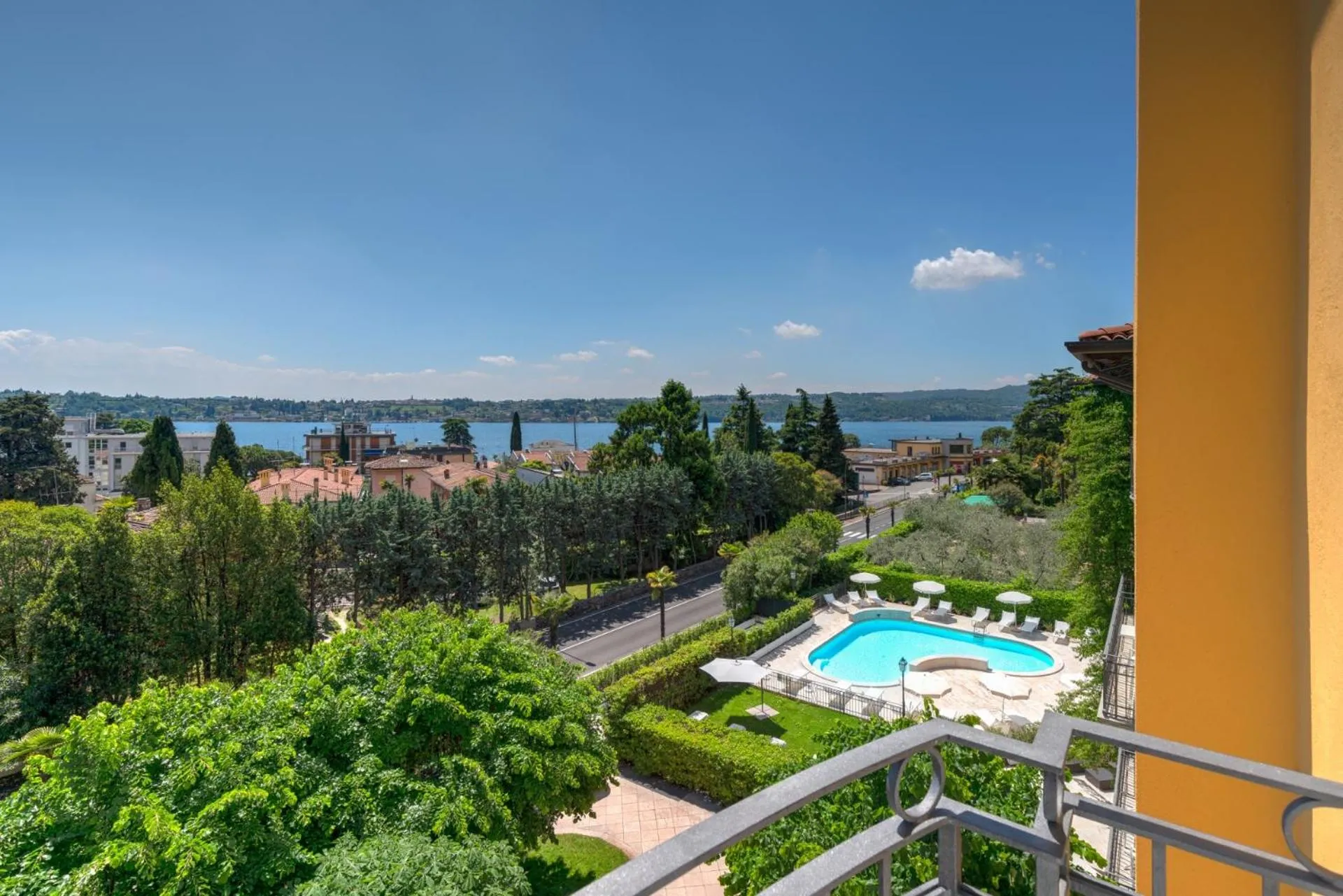 Pool view in Hotel Galeazzi