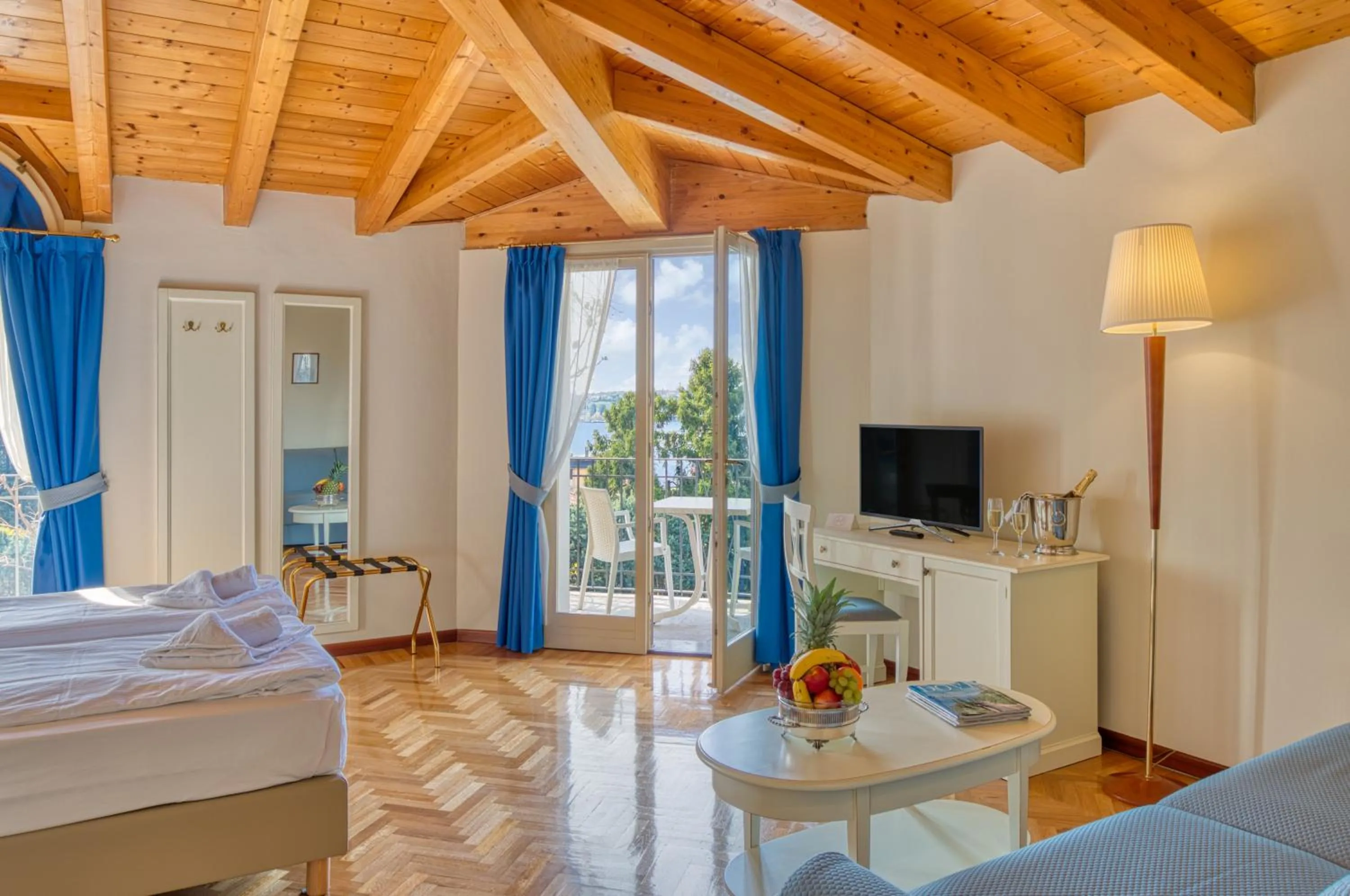 Photo of the whole room, Bed in Hotel Galeazzi