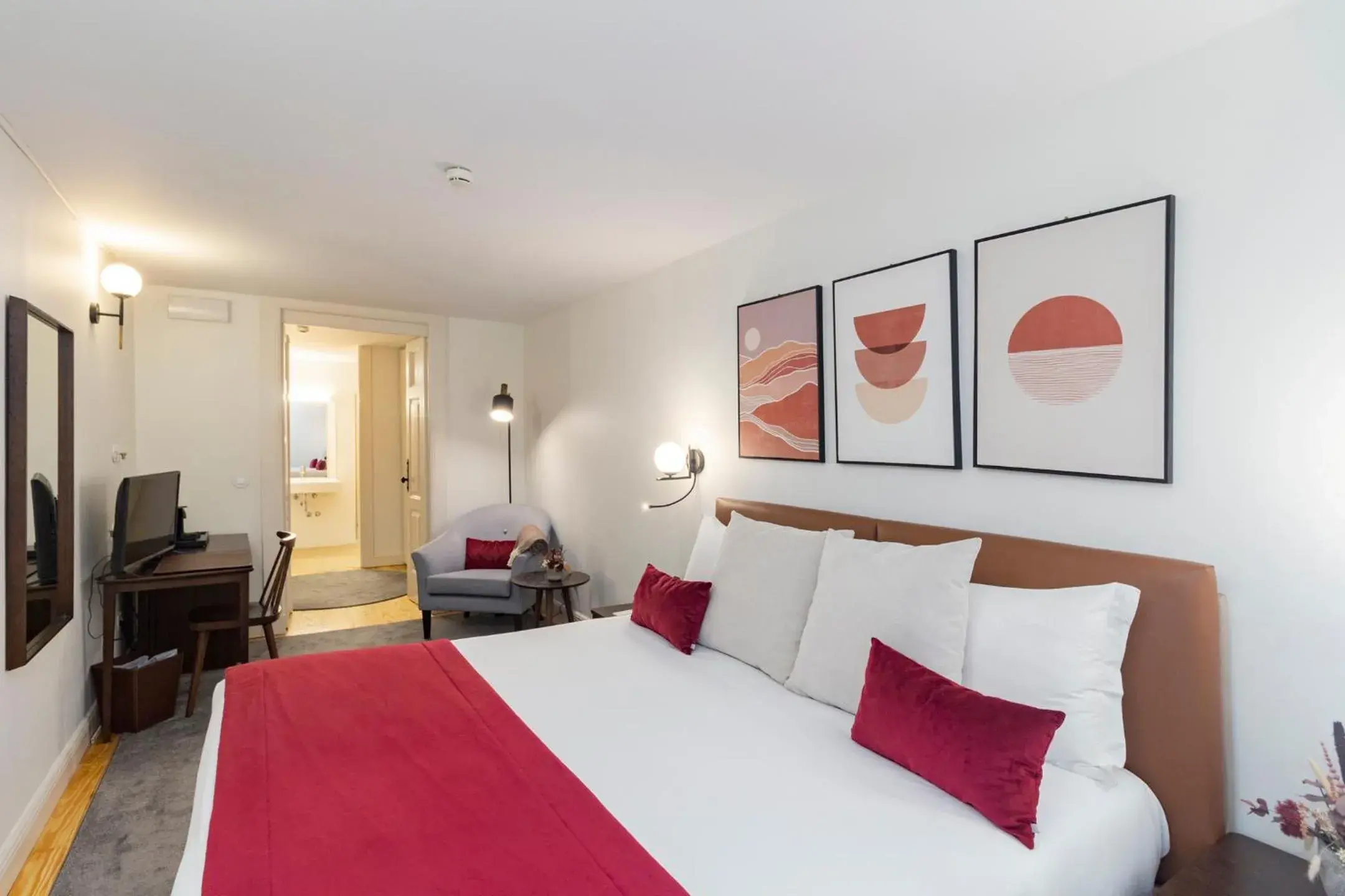 Charm Room in Marquês Garden House by Olivia Charm Room in Marquês Garden House by Olivia