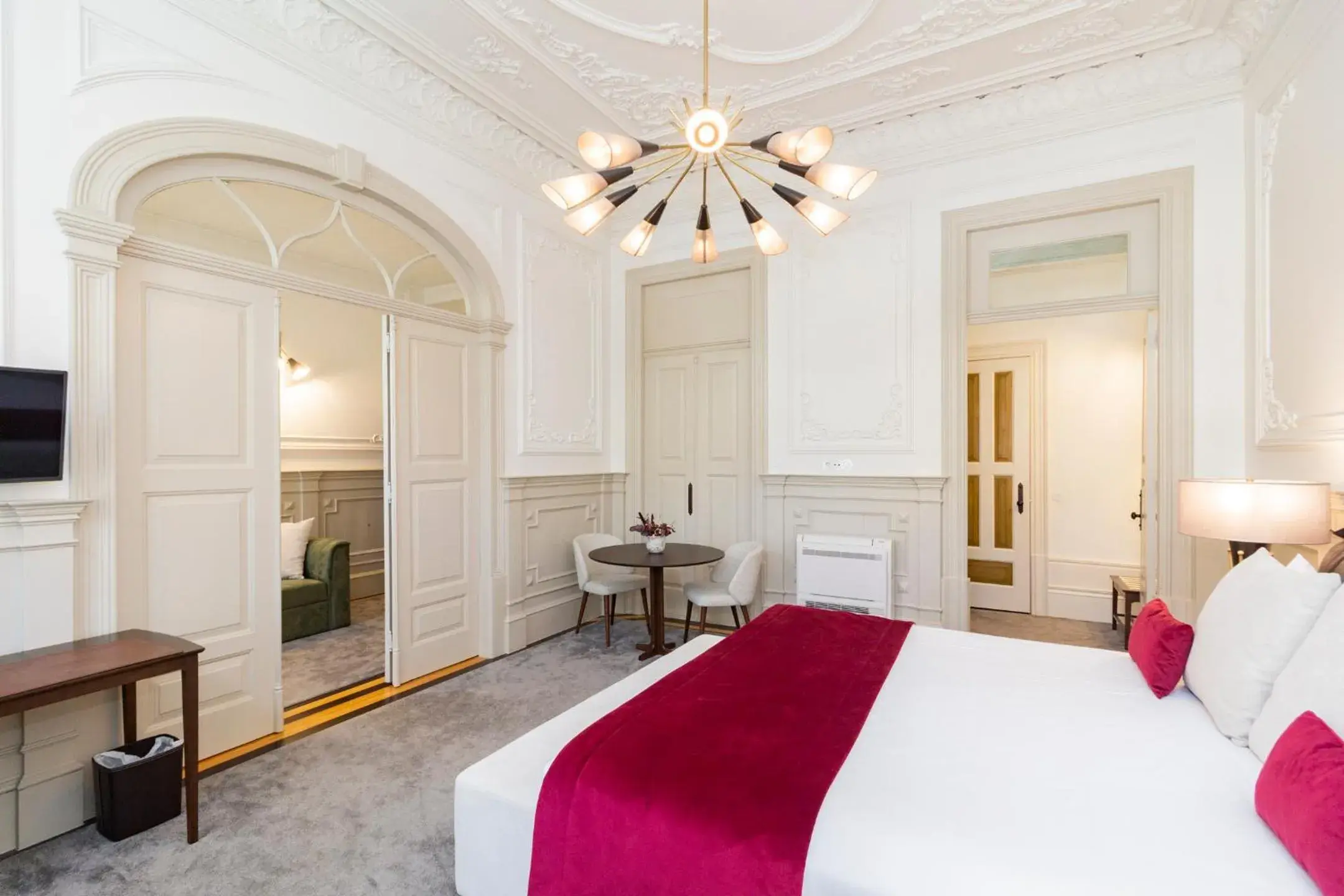 Bedroom, Bed in Marquês Garden House by Olivia Bedroom, Bed in Marquês Garden House by Olivia