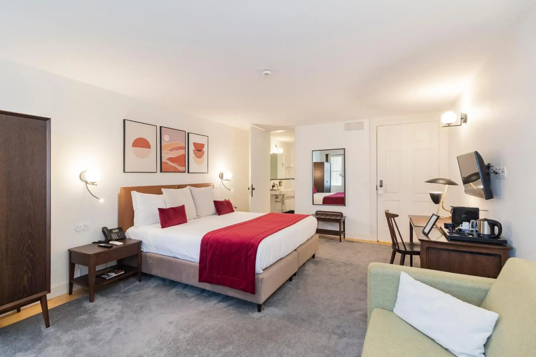 Deluxe Room with Garden View in Marquês Garden House by Olivia Deluxe Room with Garden View in Marquês Garden House by Olivia