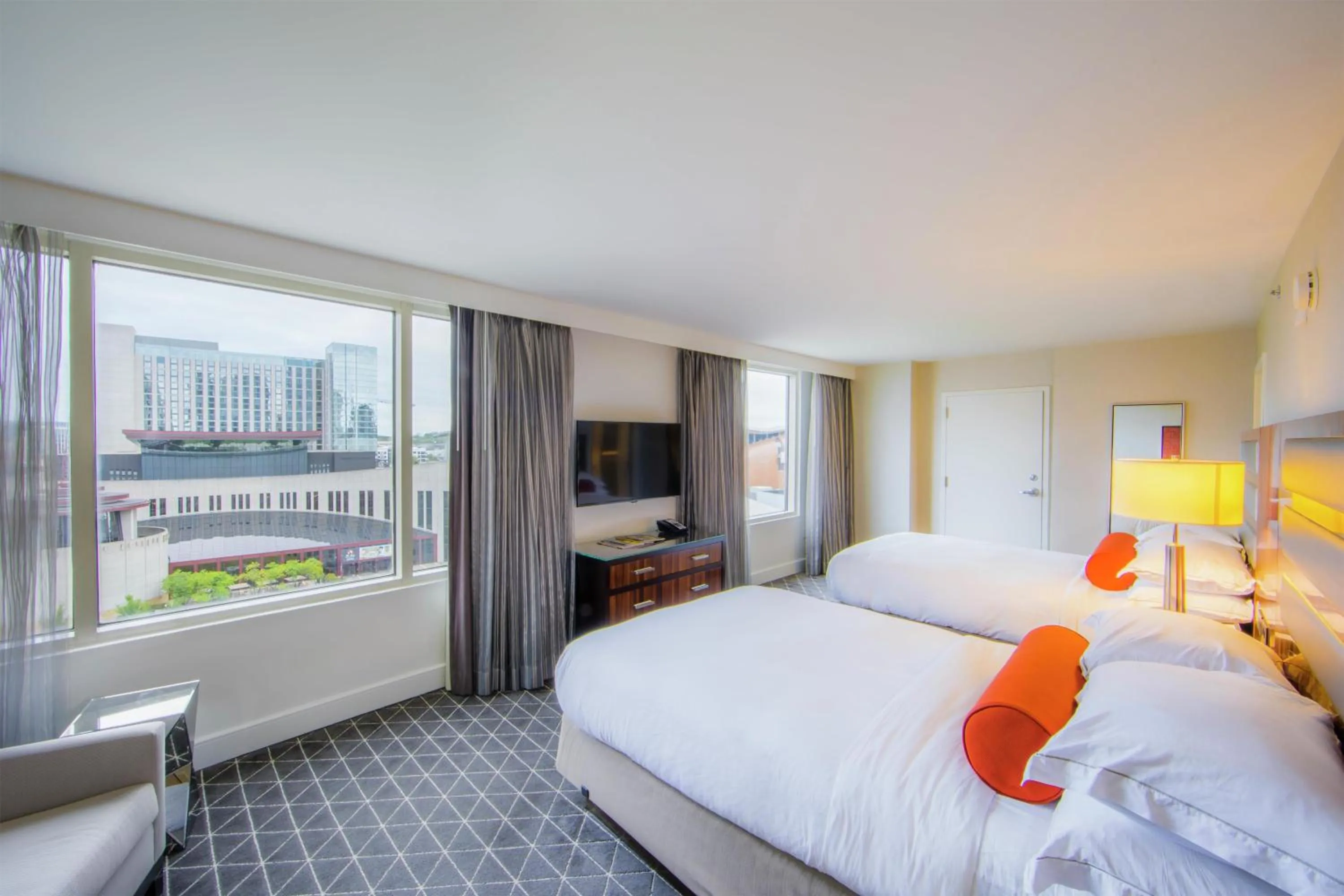 Bedroom, Bed in Hilton Nashville Downtown