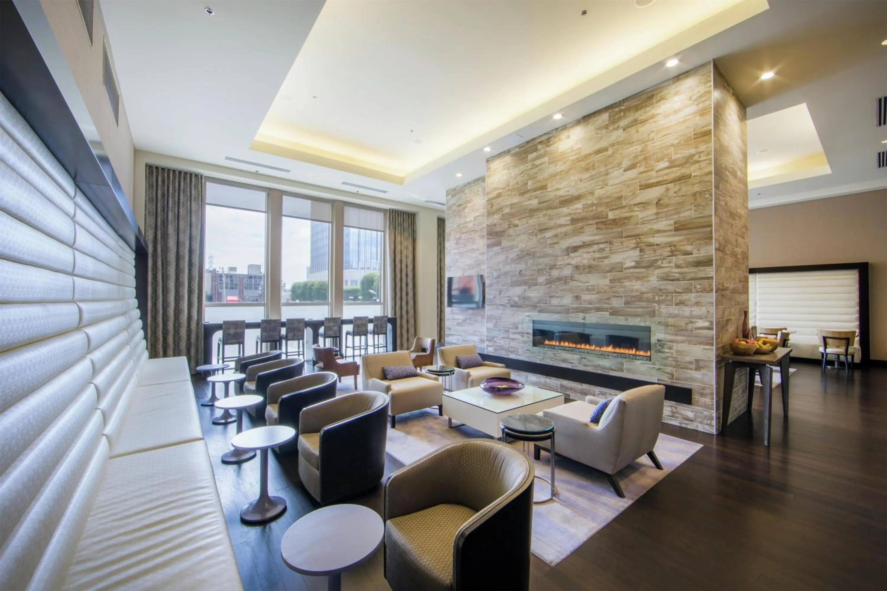 Property building in Hilton Nashville Downtown