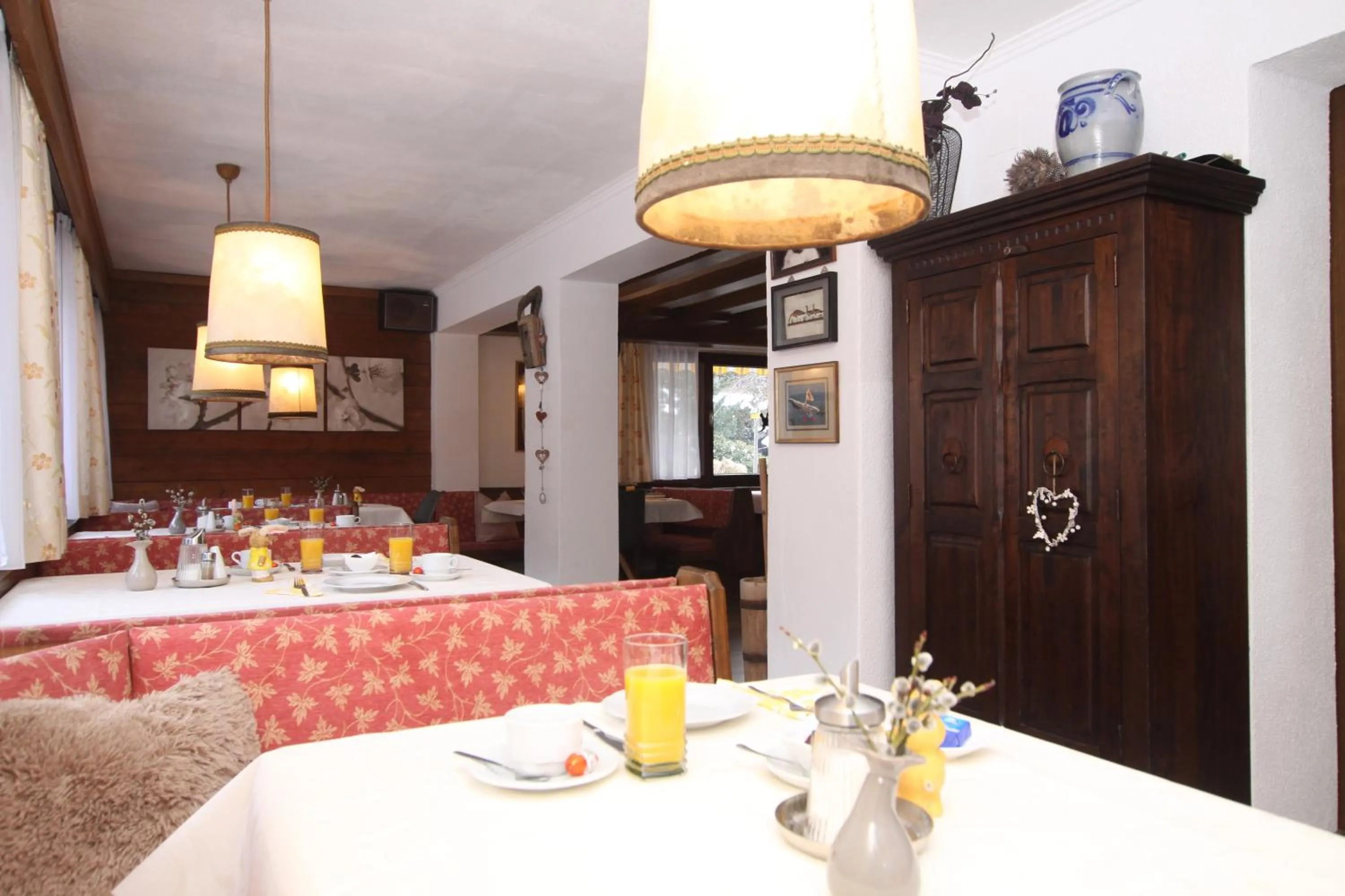 Restaurant/places to eat, Bed in Pension Garni Gerhard