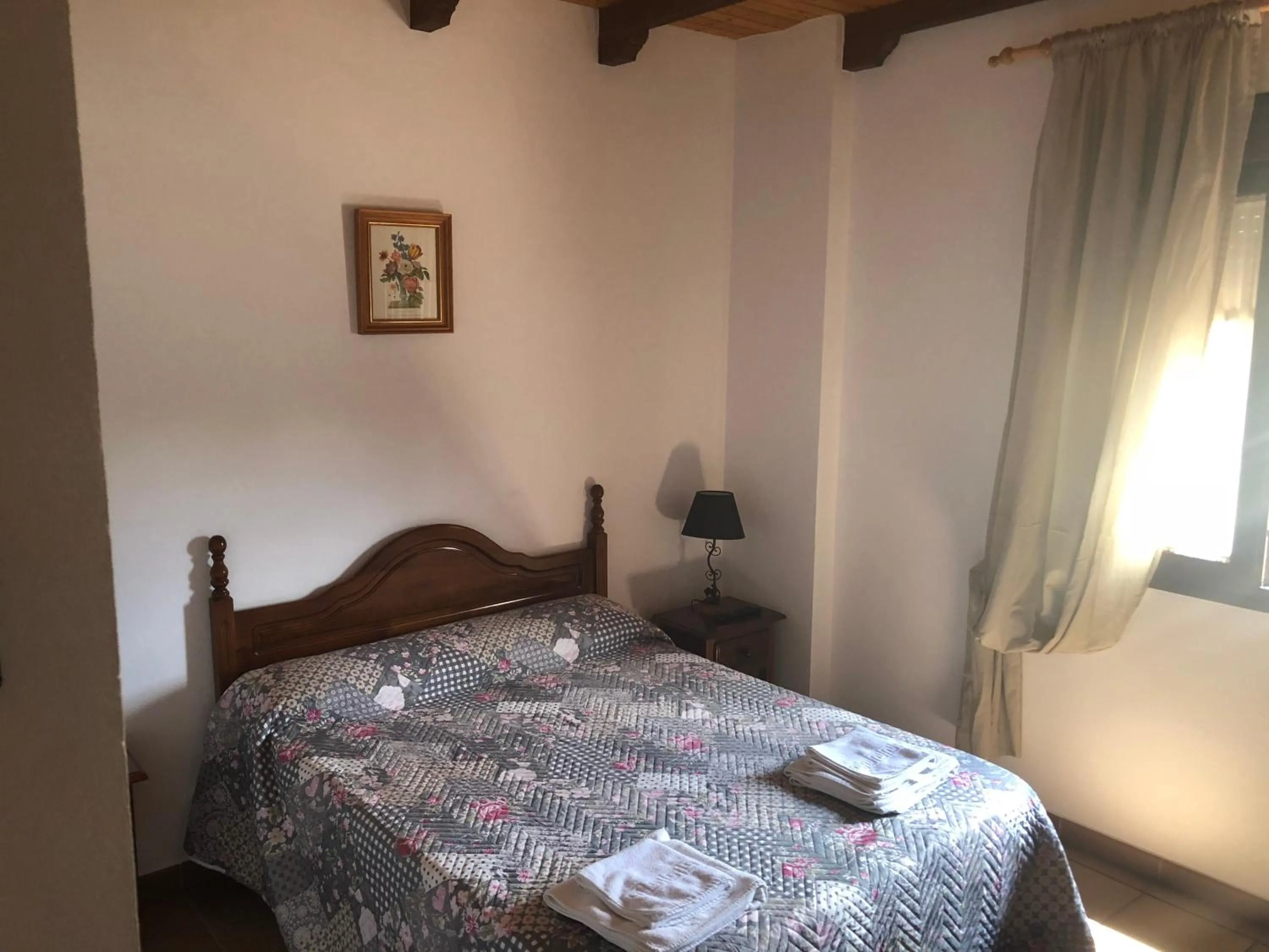 Bed in Hotel Restaurante Calderon