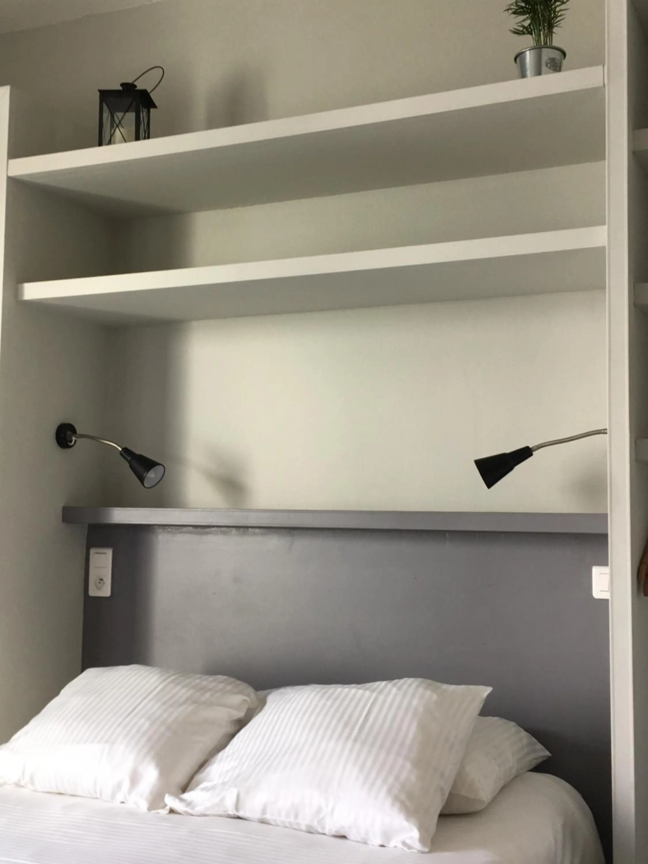 Deluxe Double Room with Balcony and Sea View in Le Cannier Hotel