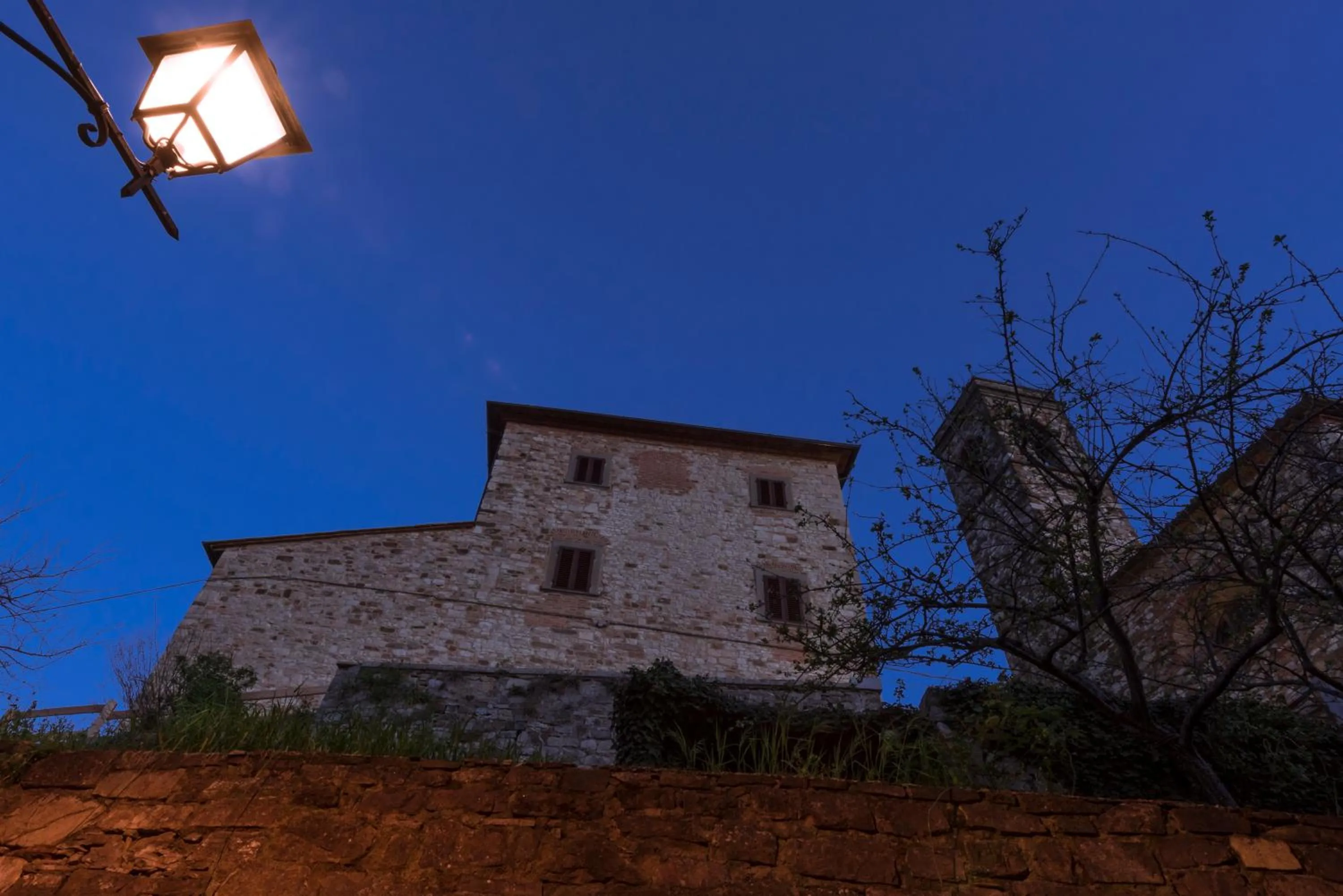 Property building in Torre nel Chianti