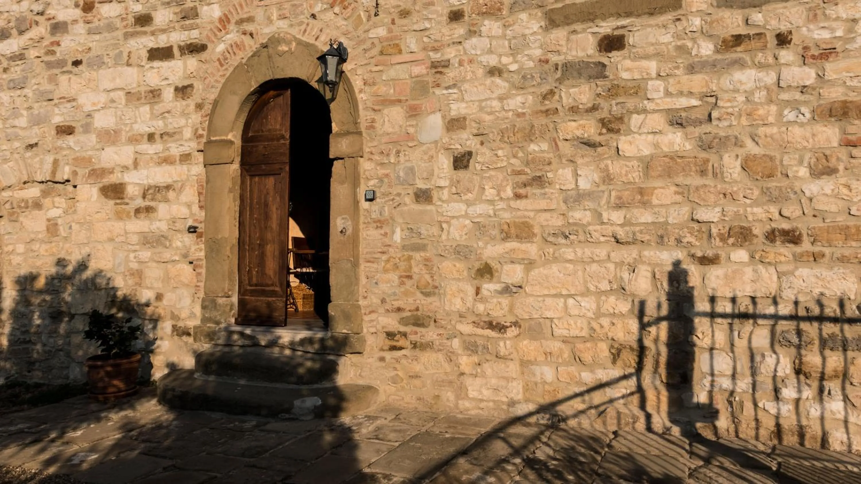 Facade/entrance in Torre nel Chianti