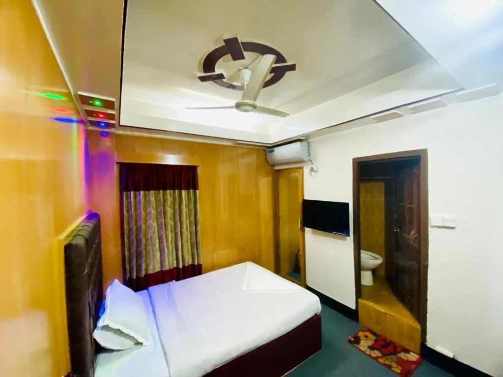 Deluxe Double Room in Hotel Blue Bird