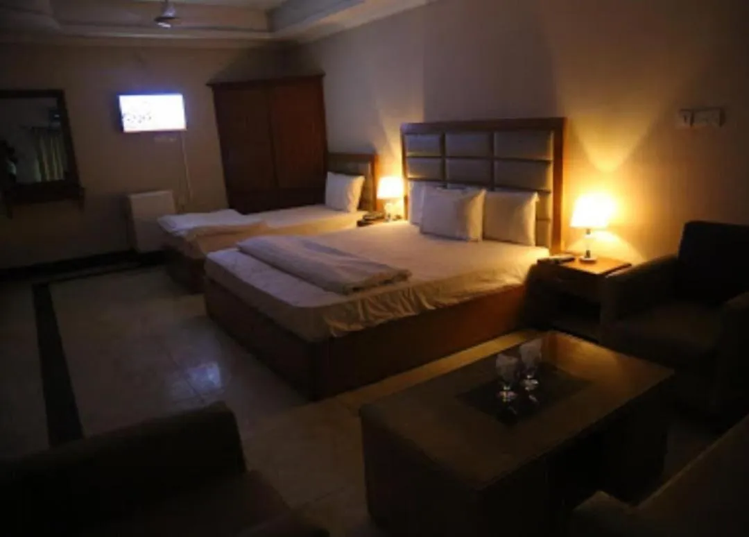 Bed in The King Hotel