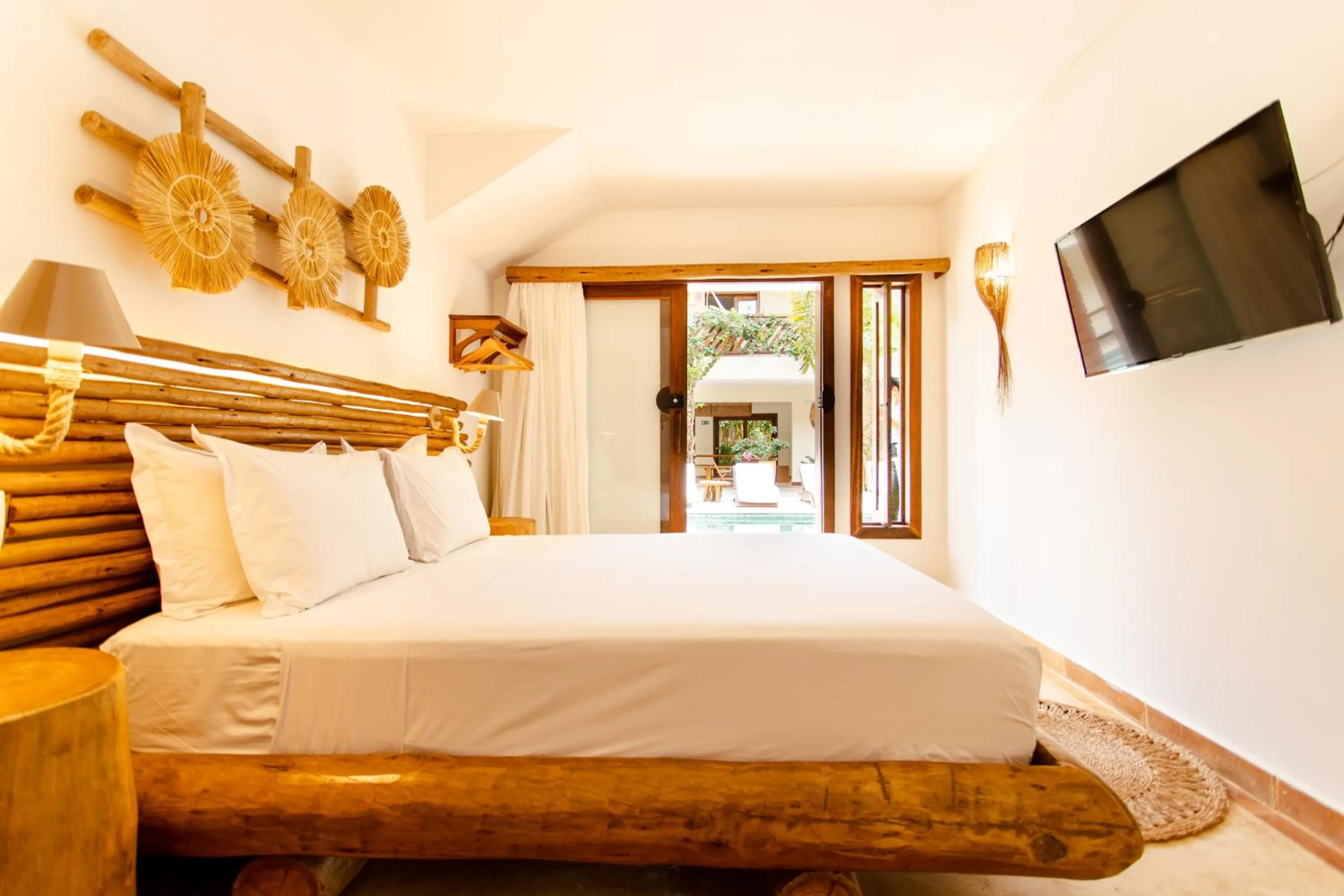 TV and multimedia, Bed in VillaMag