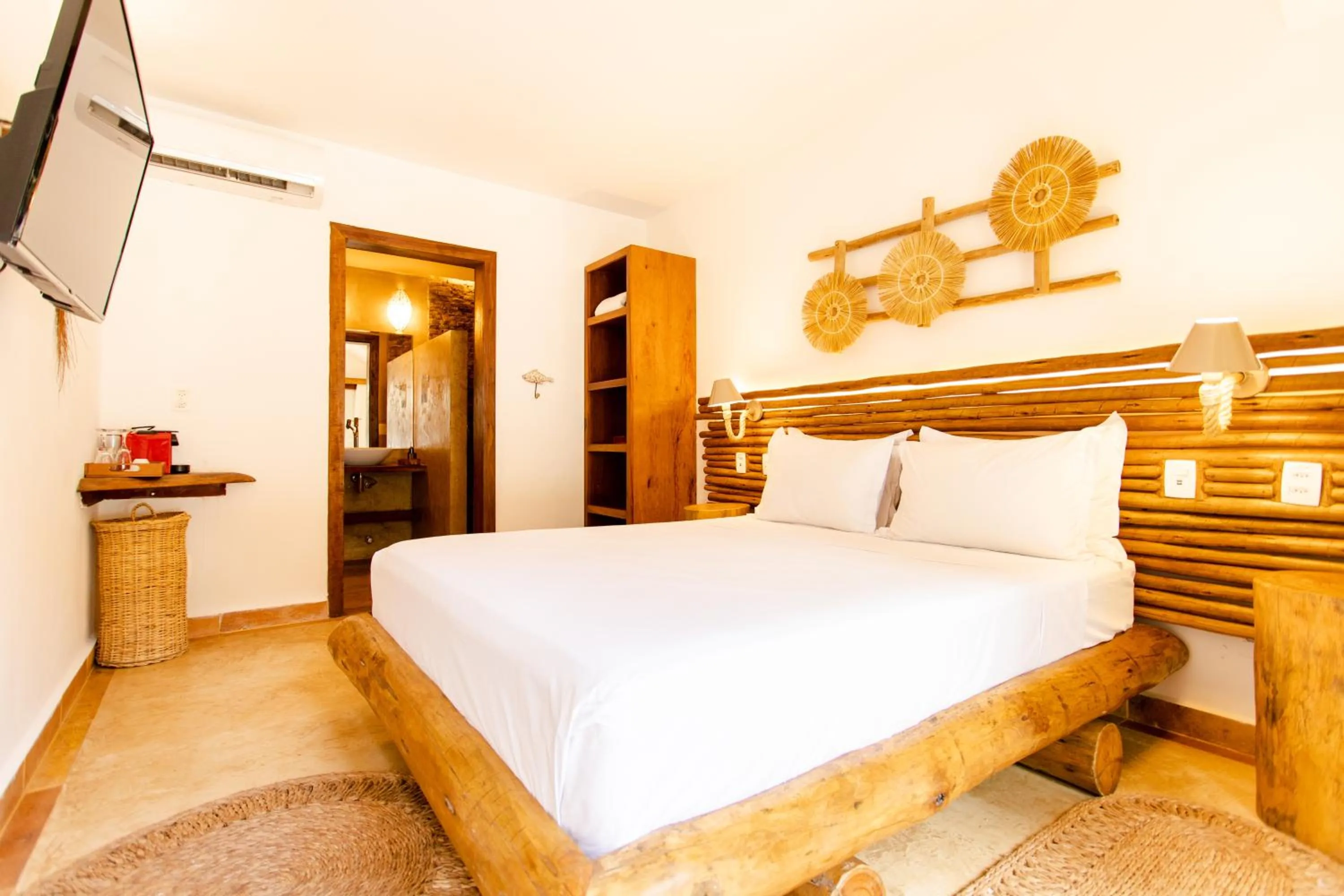 Communal lounge/ TV room, Bed in VillaMag