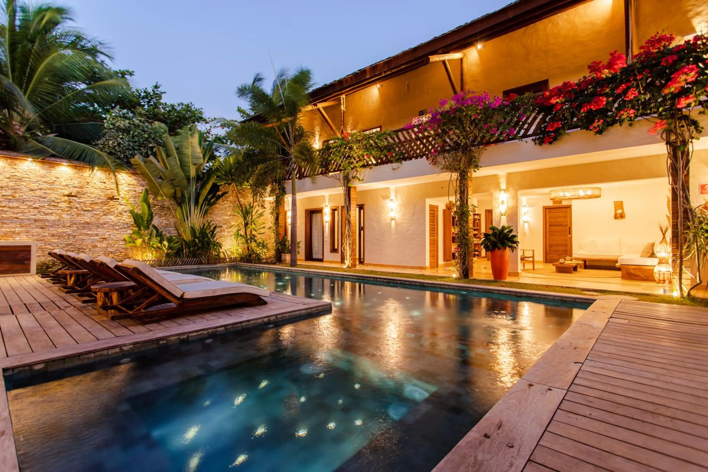 Swimming pool in VillaMag