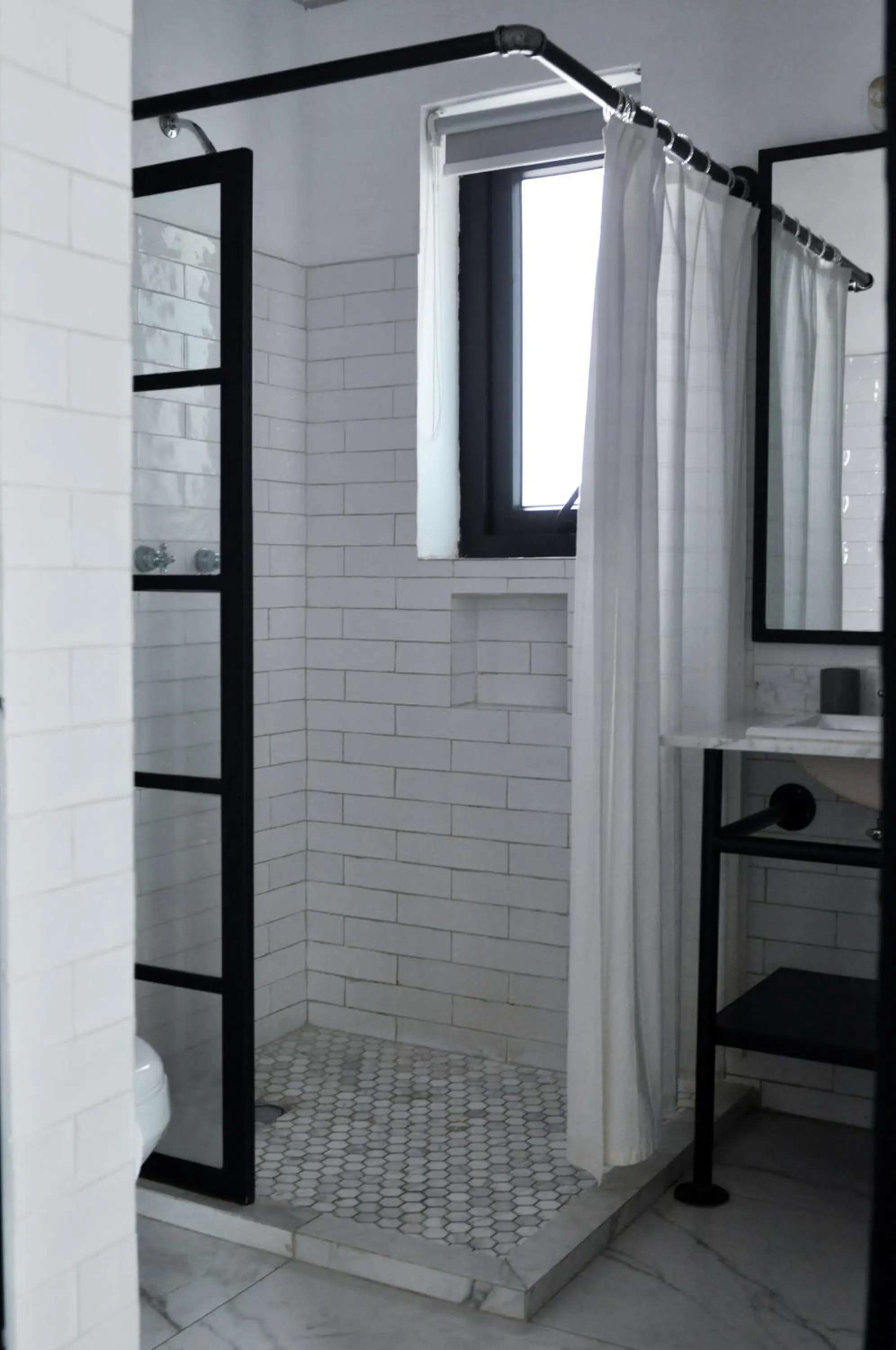 Shower in Las Casas B&B Boutique Hotel, Spa & Restaurante Cuernavaca