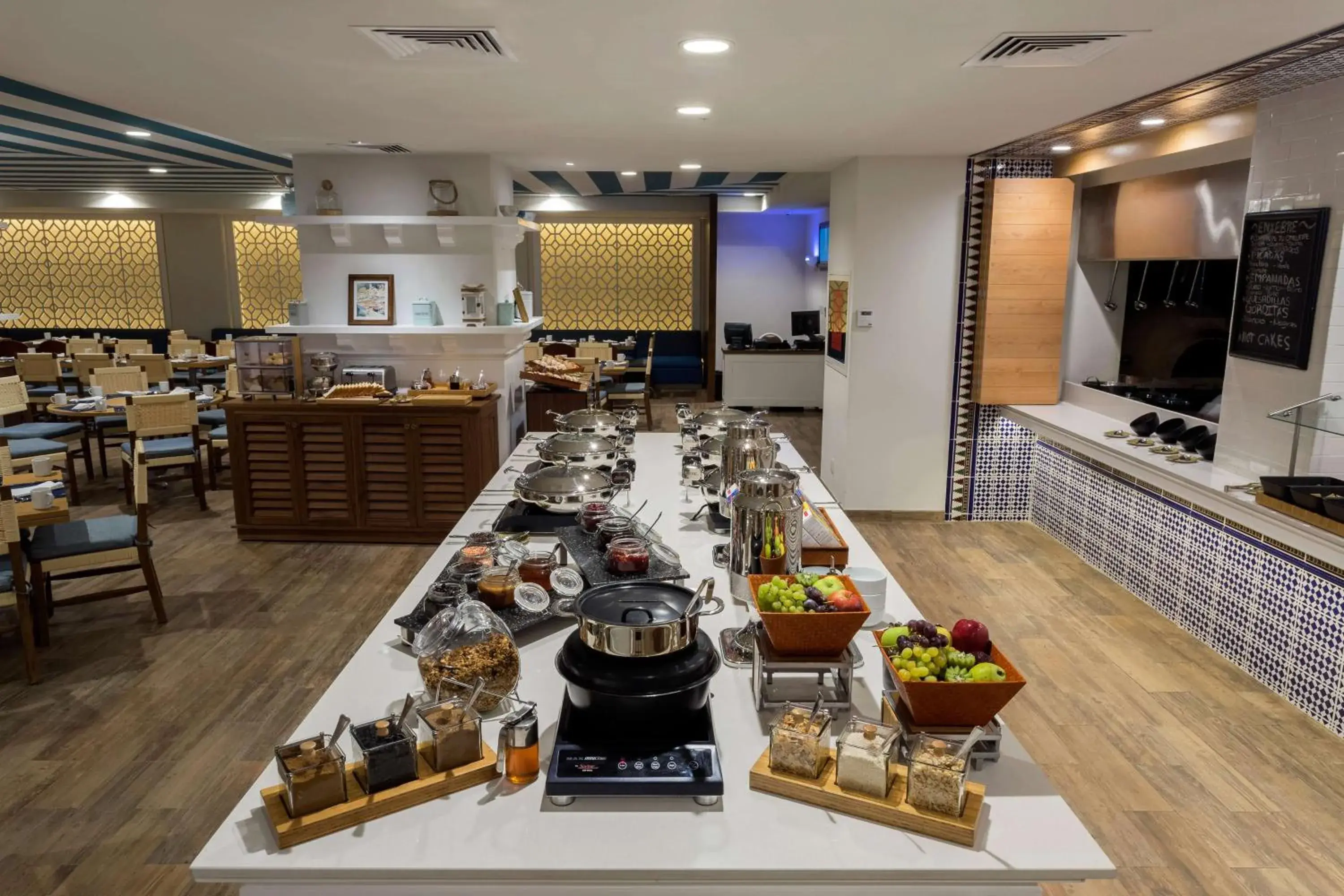 Restaurant/places to eat in DoubleTree by Hilton Veracruz Restaurant/places to eat in DoubleTree by Hilton Veracruz