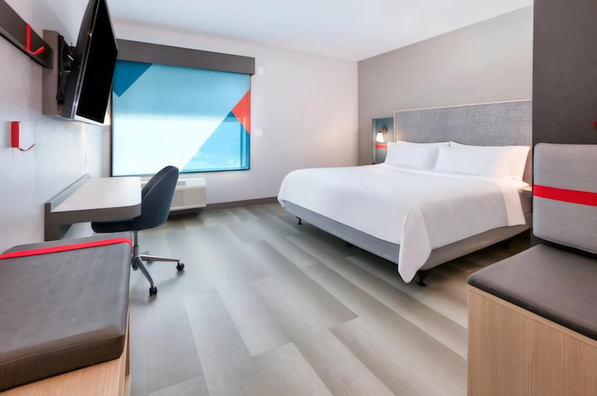 Photo of the whole room, Bed in Americas Best Value Inn Providence-North Scituate